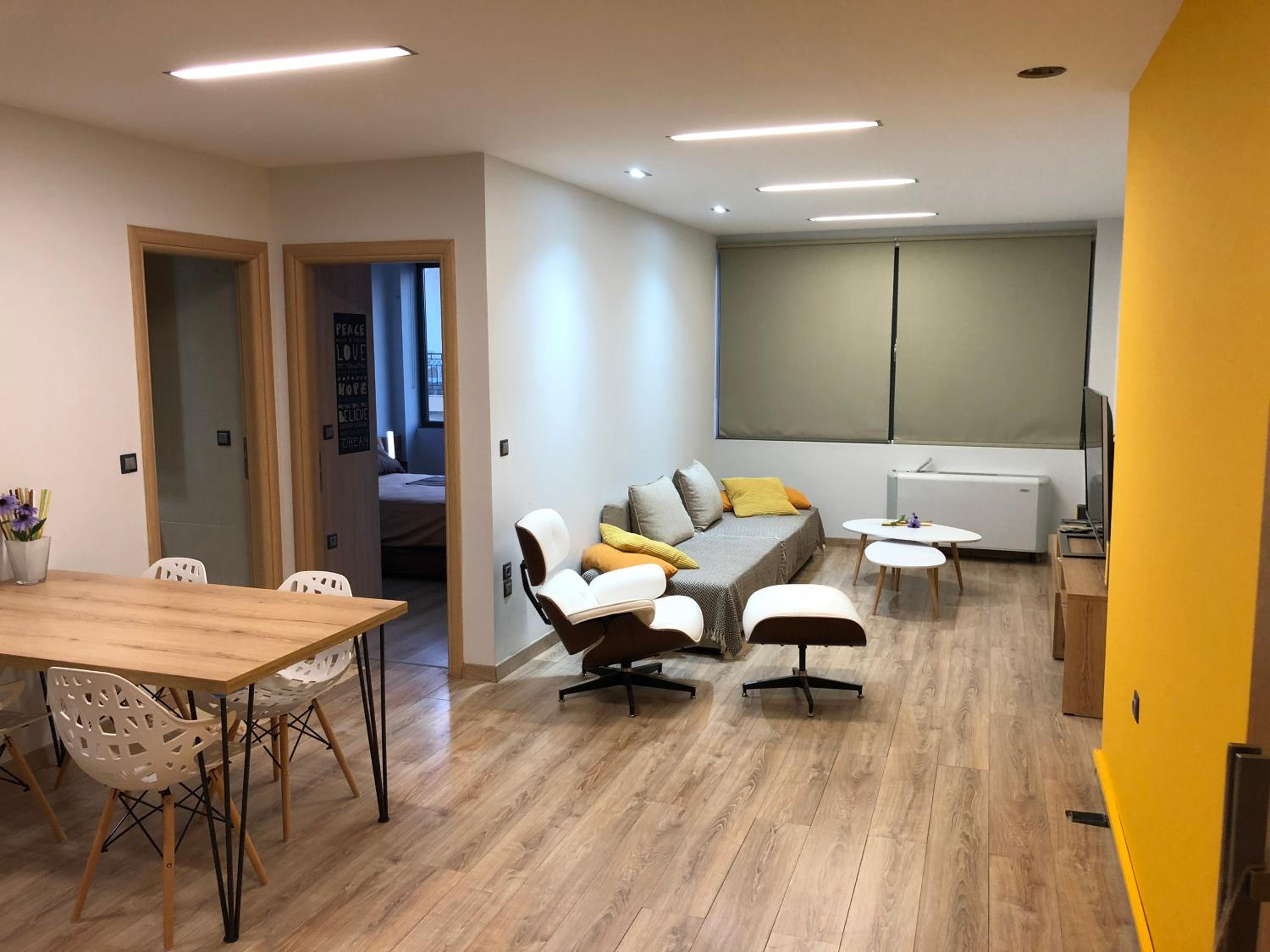 One-Bedroom Apartment - Photo 15