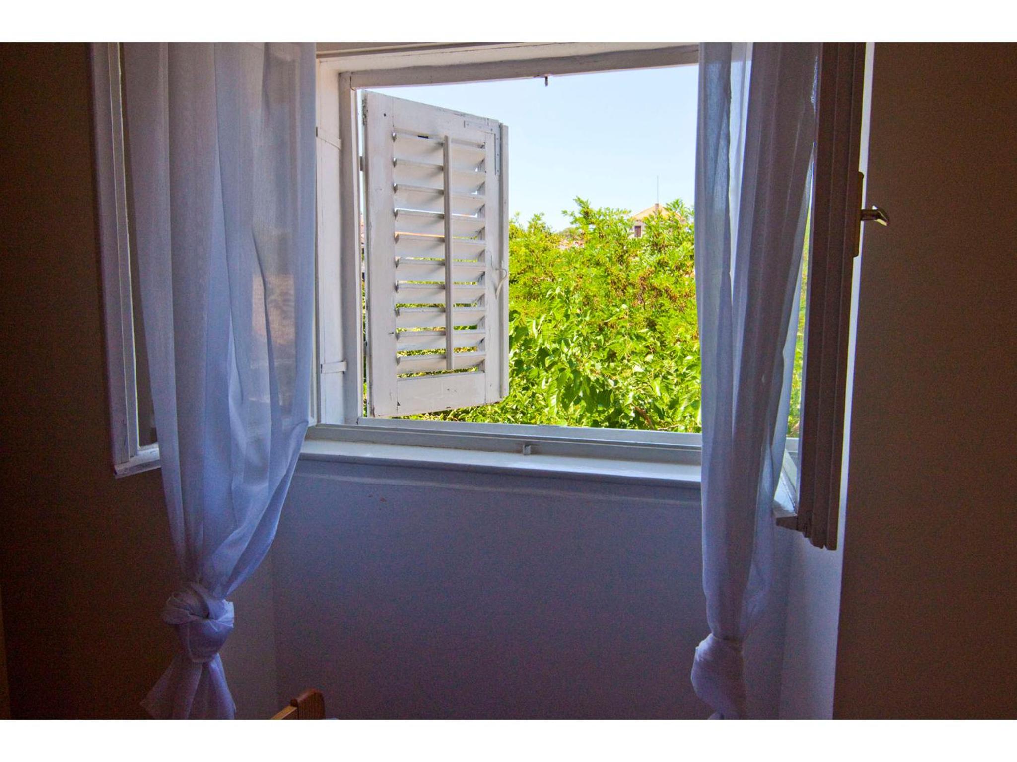 Quadruple Room - Photo 5