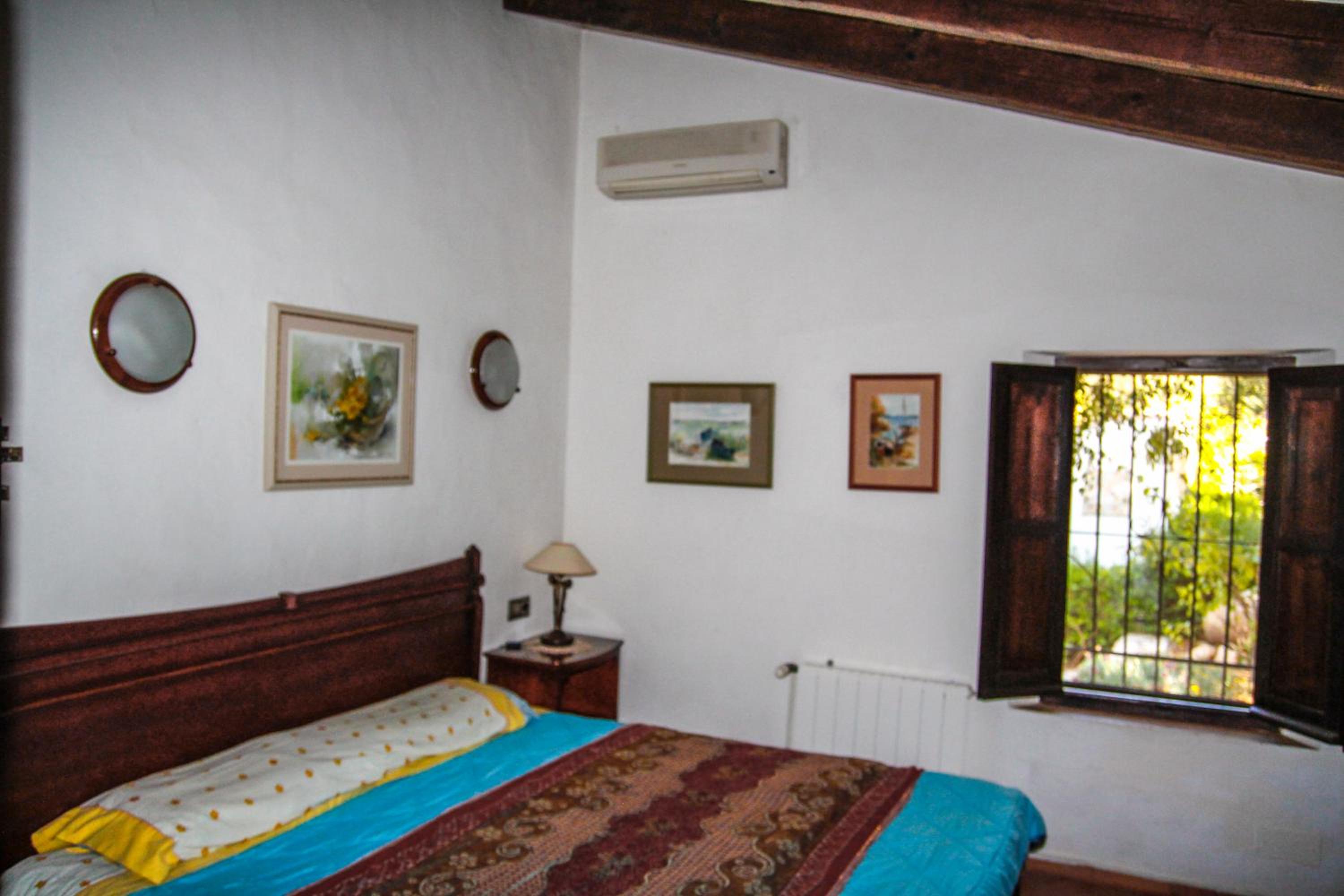 Villa de Tres Habitaciones