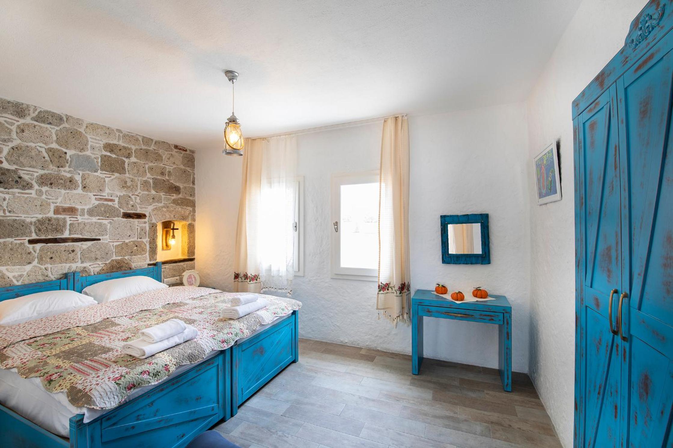 Standard Double Room - Photo 6