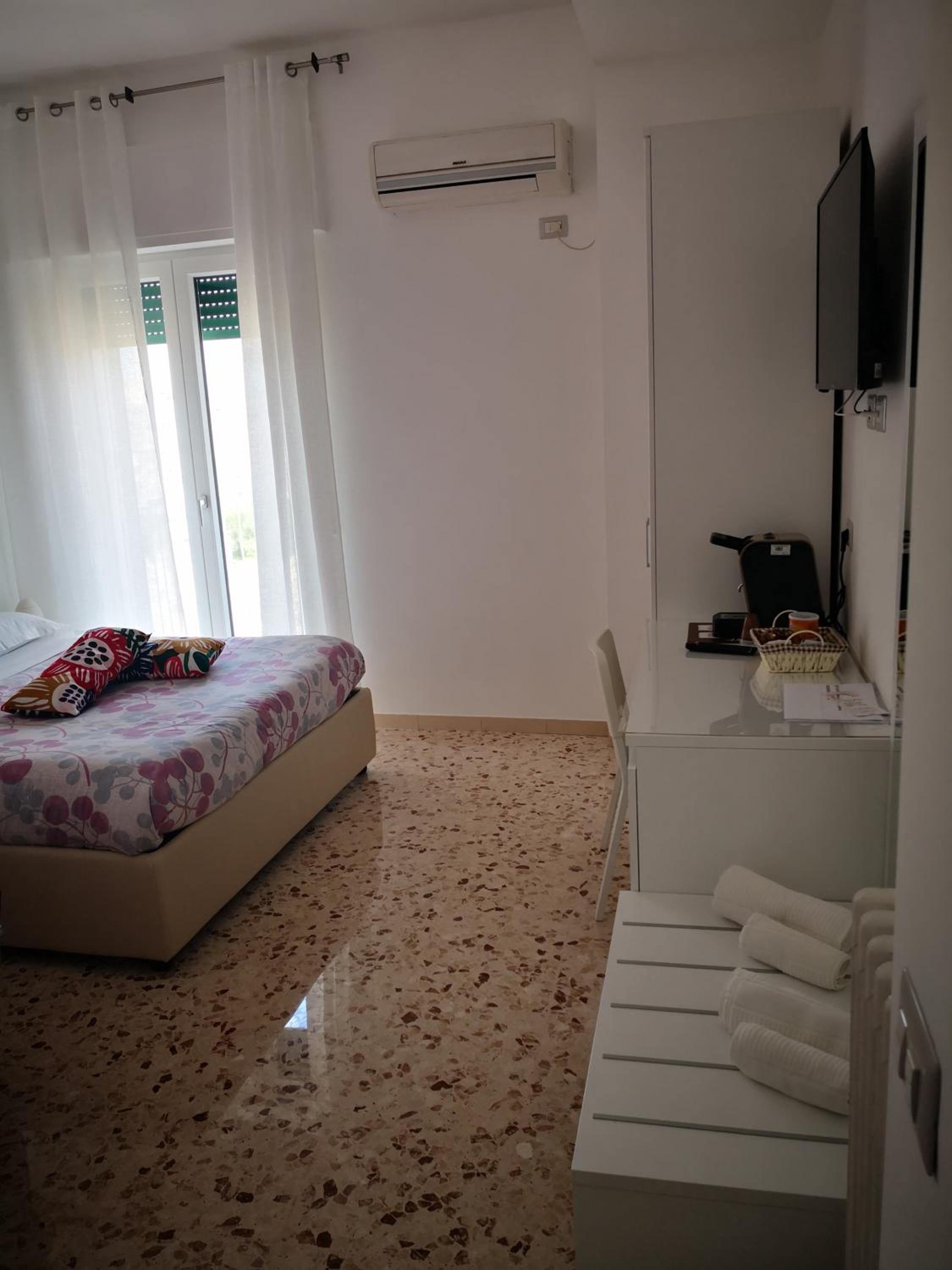 Junior Suite with Balcony and View- (Via Lucana 223)