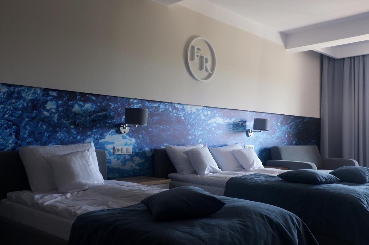 Quadruple Room with Balcony photo 2