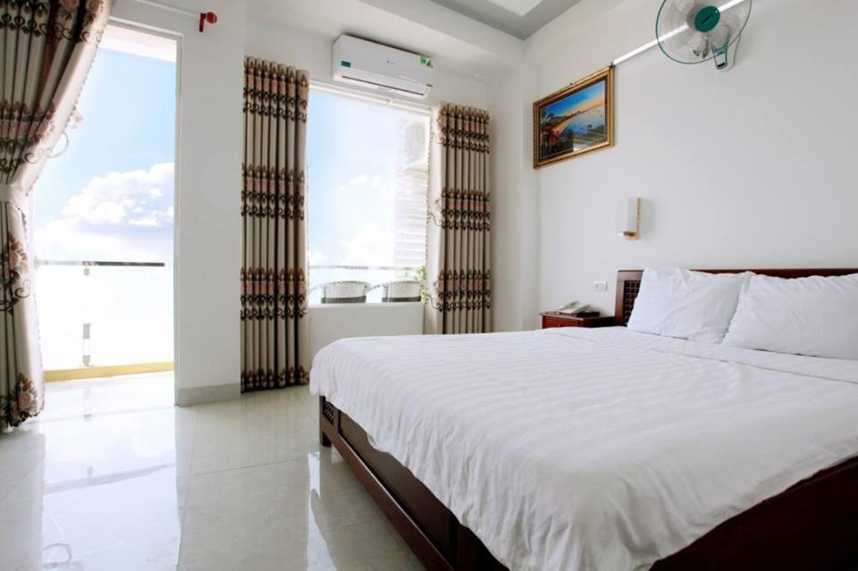 Double Room With Balcony And Sea View photo 1