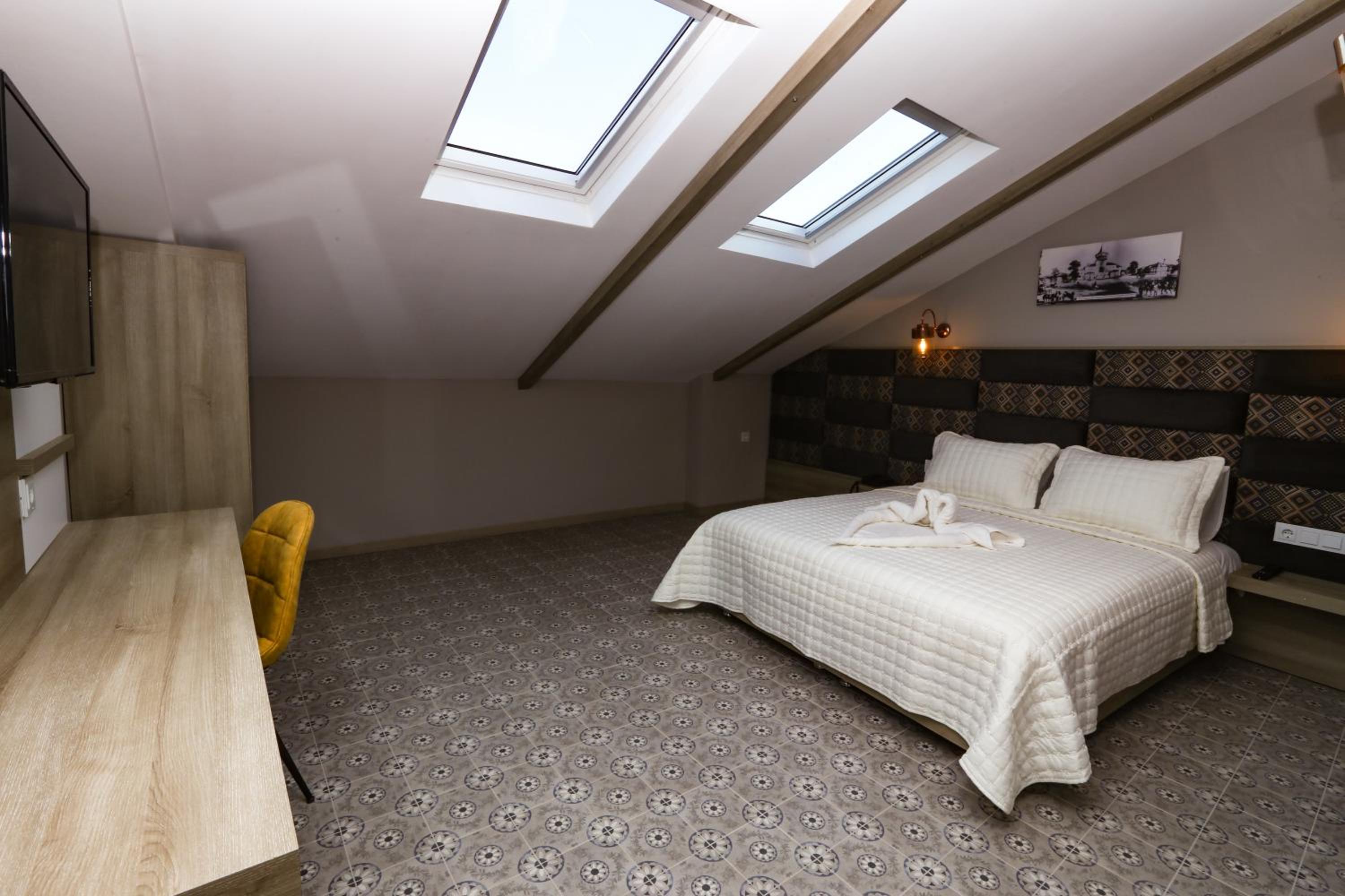 Suite With City View photo 2