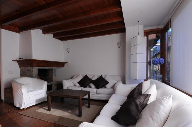 Casa de cuatro habitaciones