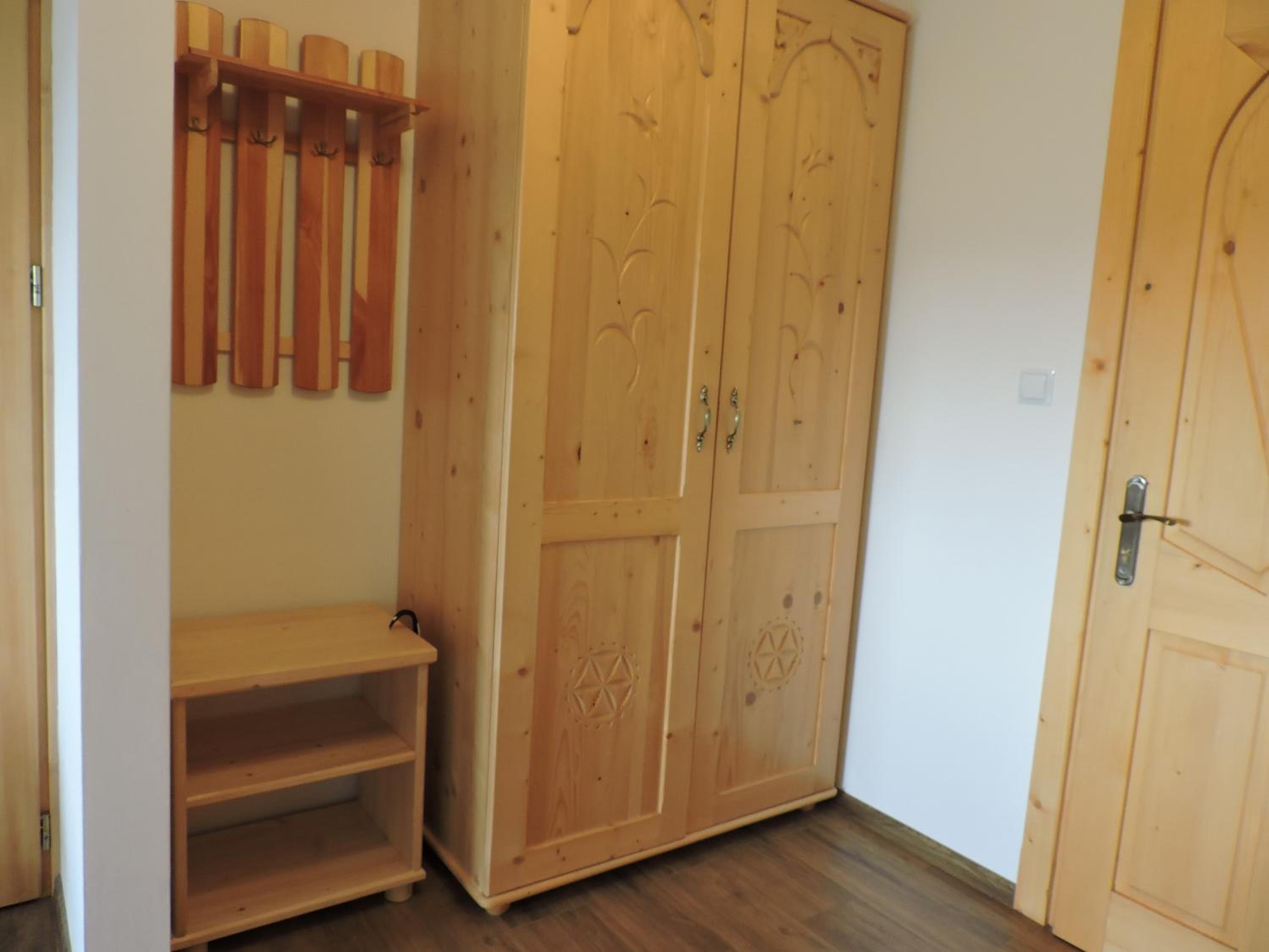 Studio Apartment with Balcony photo 3