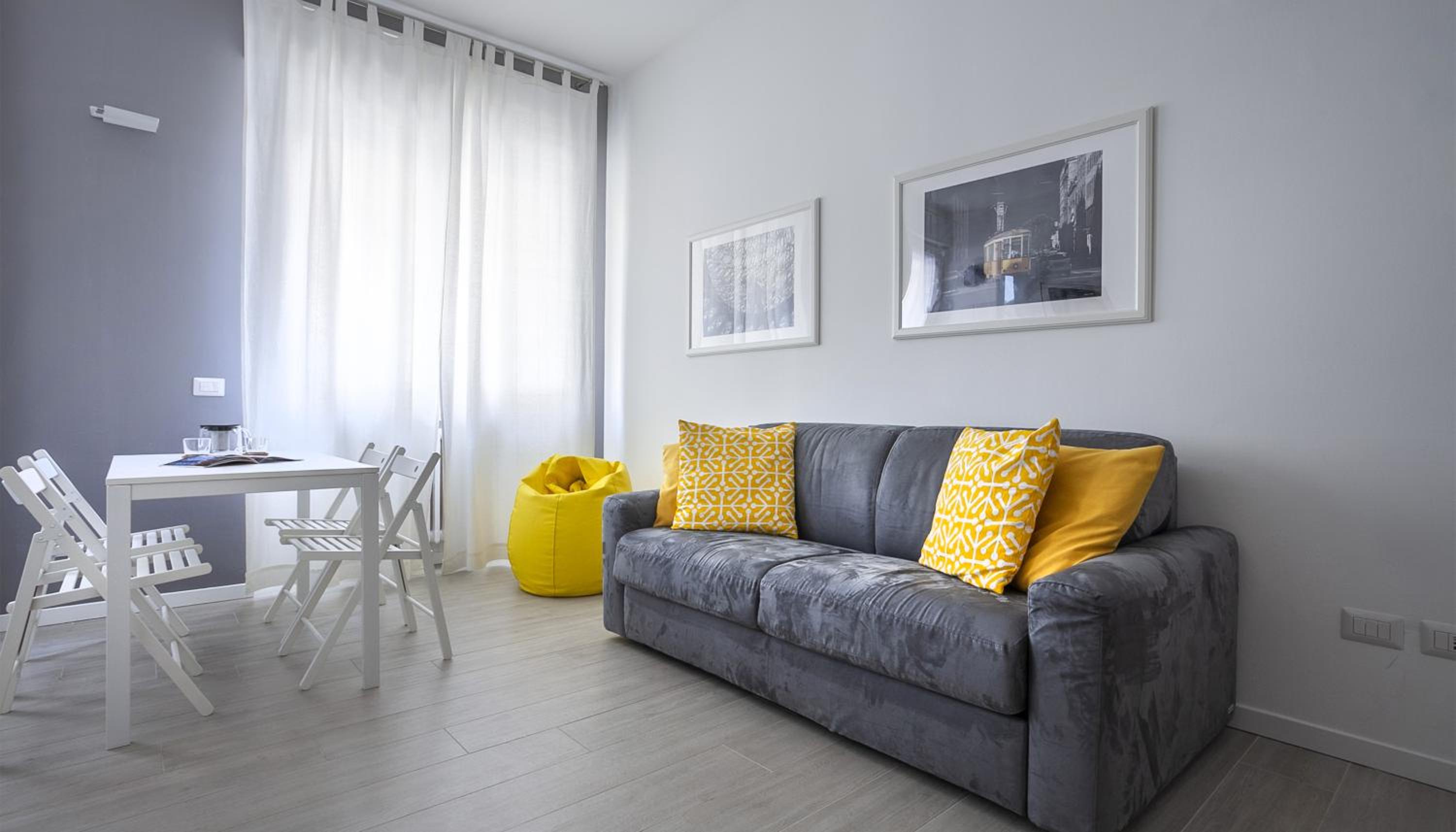 One-Bedroom Apartment