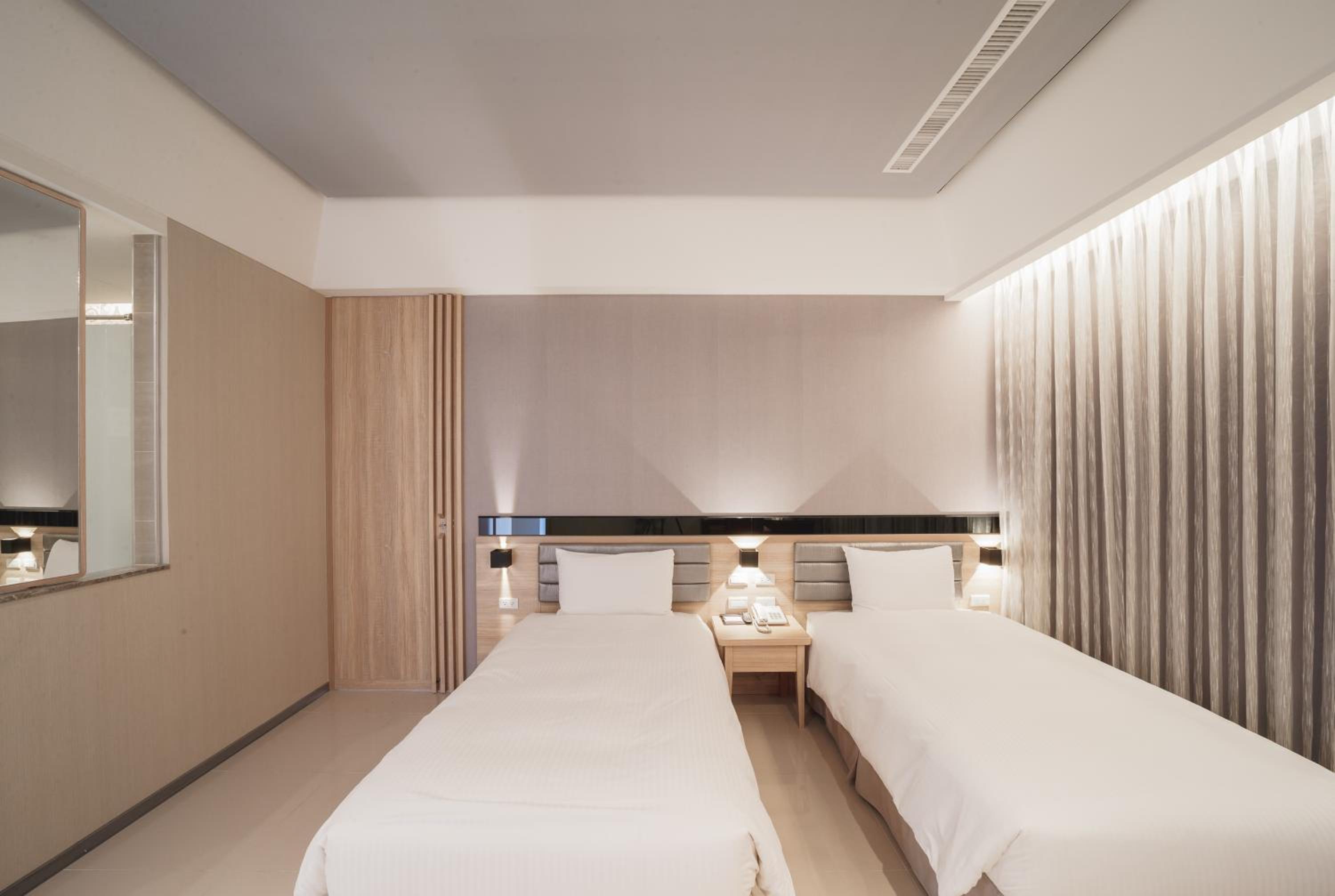 Exquisite Twin Room