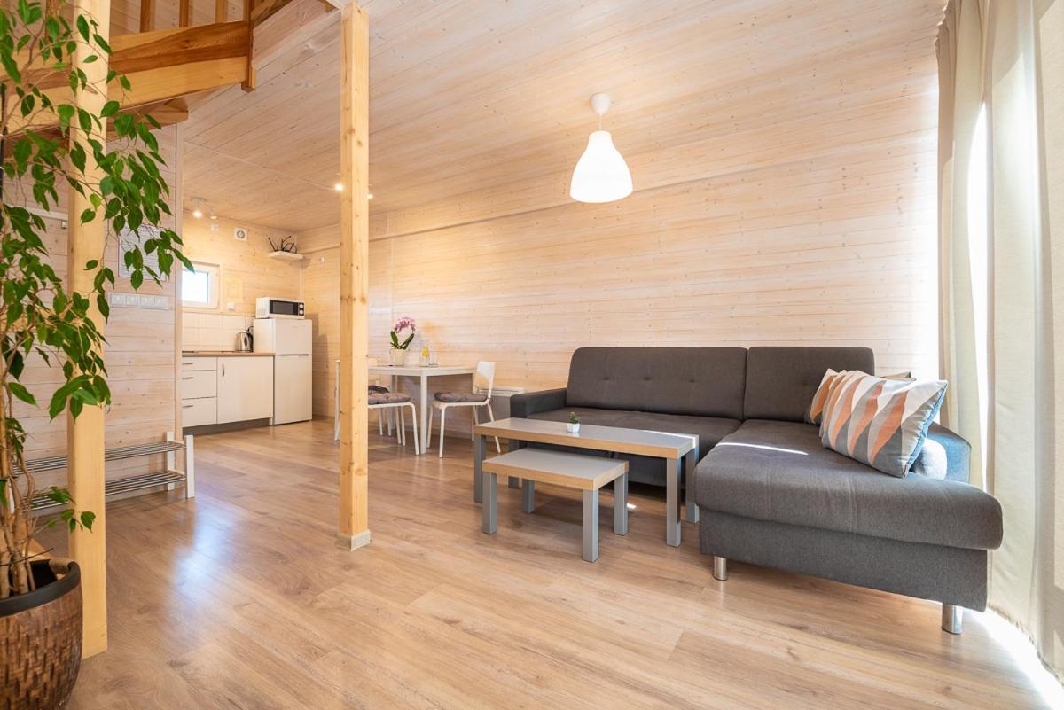 Two-Bedroom House - Photo 12