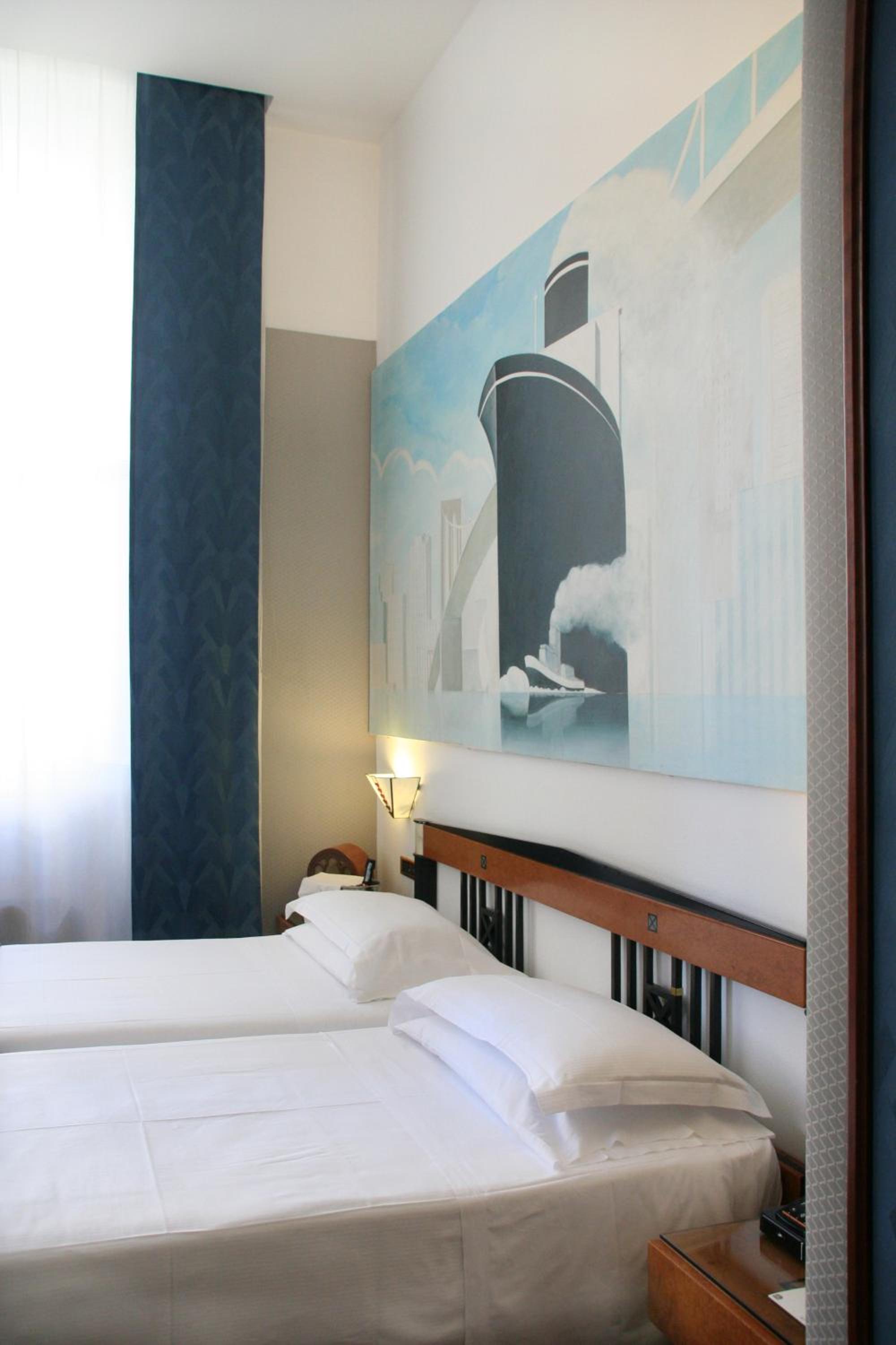Classic Twin Room