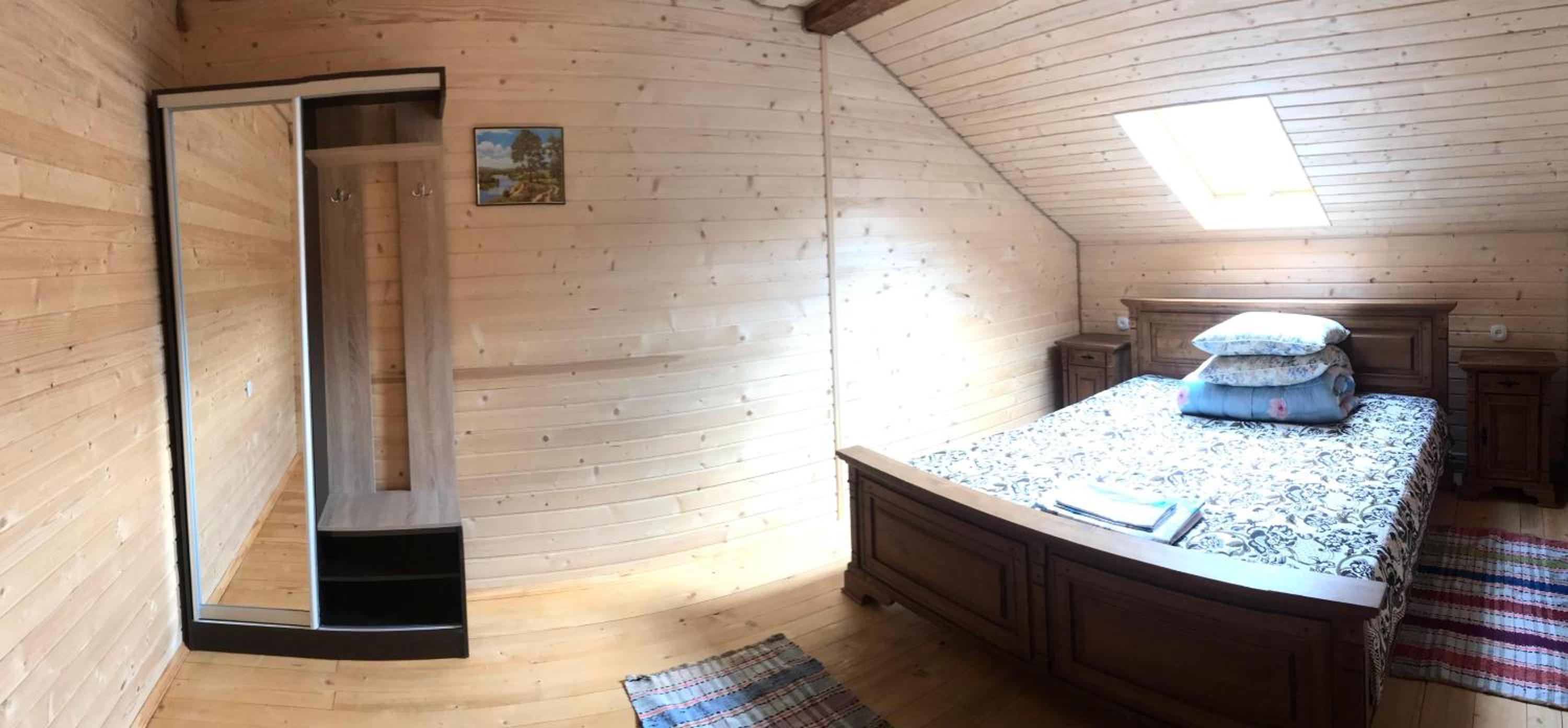 Family Room with Bathroom photo 1