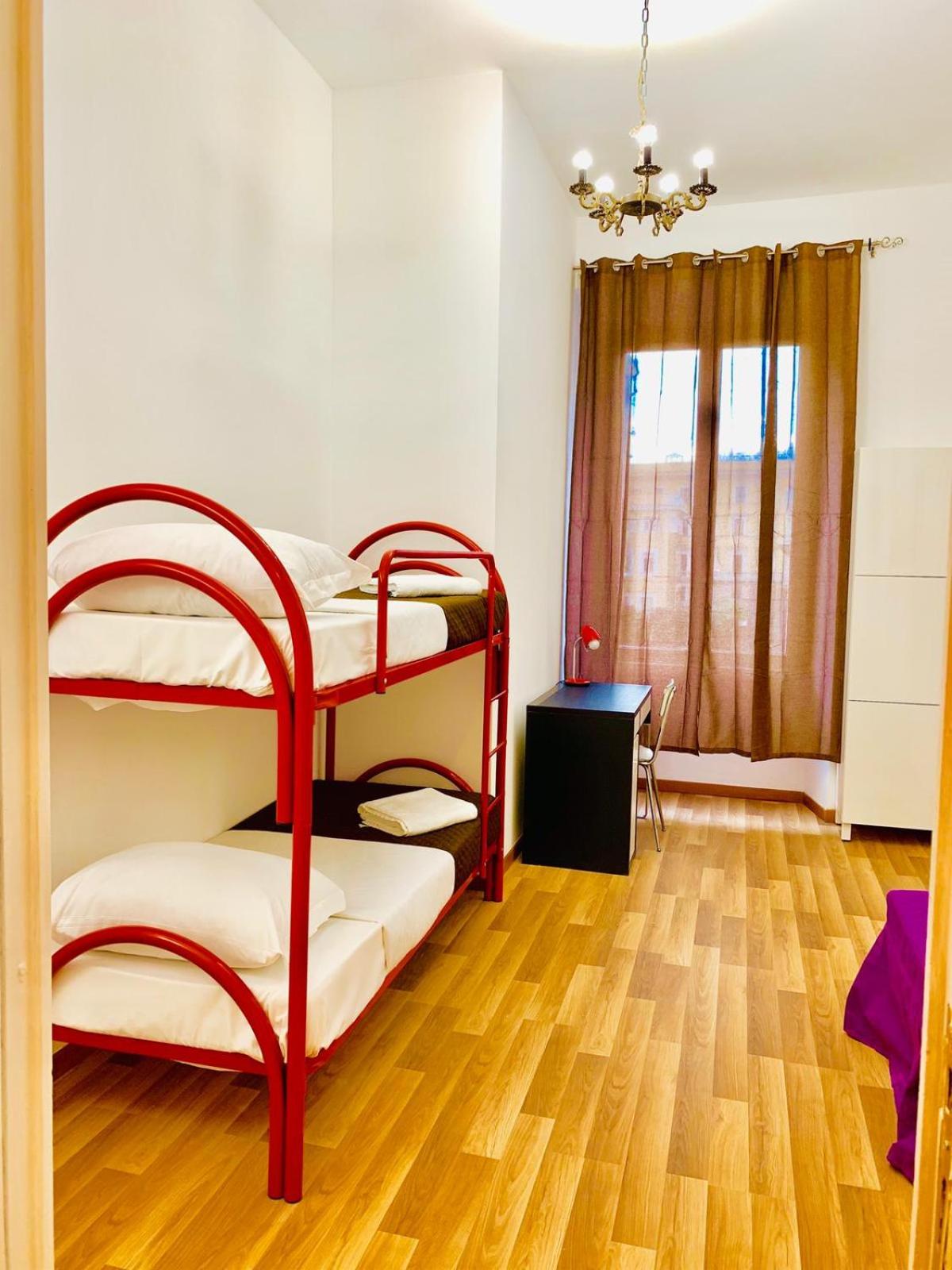 Bed in 4-Bed Female Dormitory Room photo 1