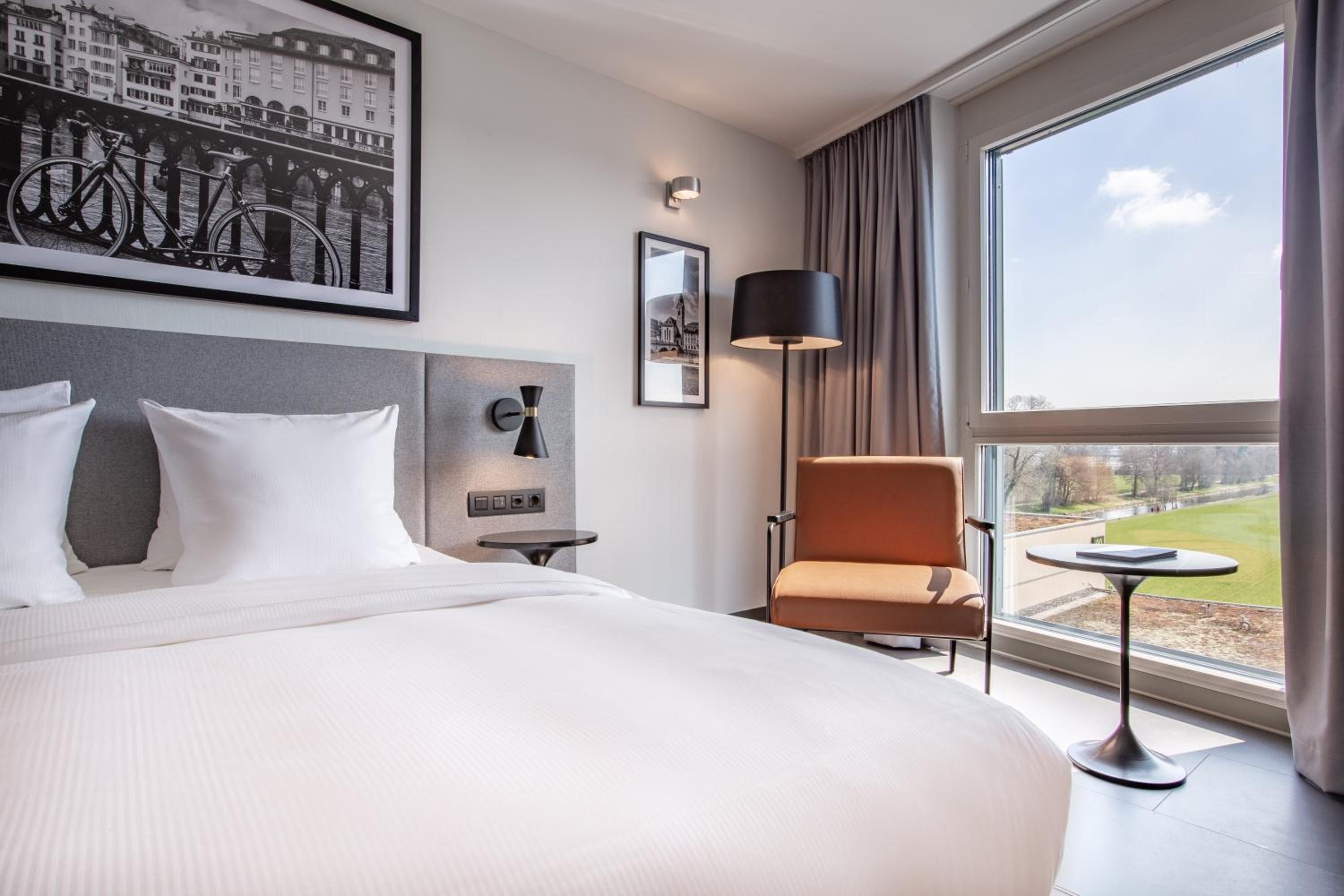 Superior Room with Scenic View - Photo 7