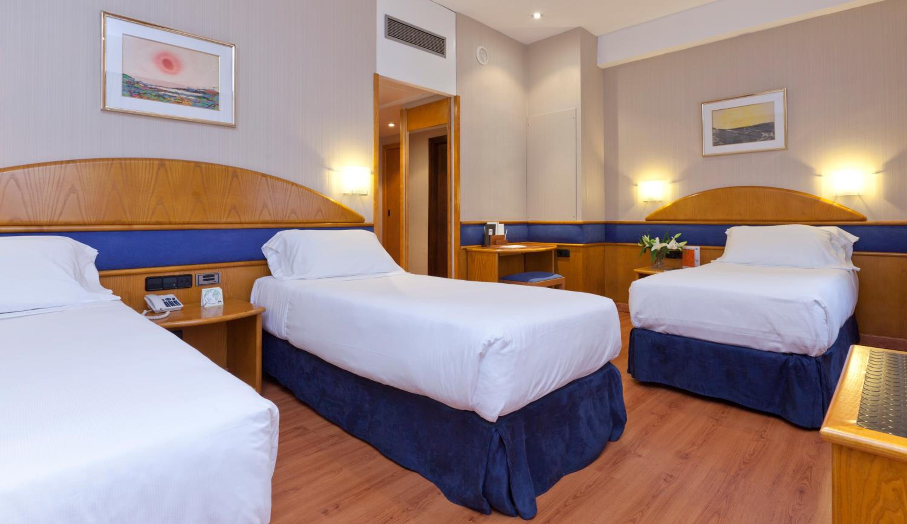Triple Room - Photo 3