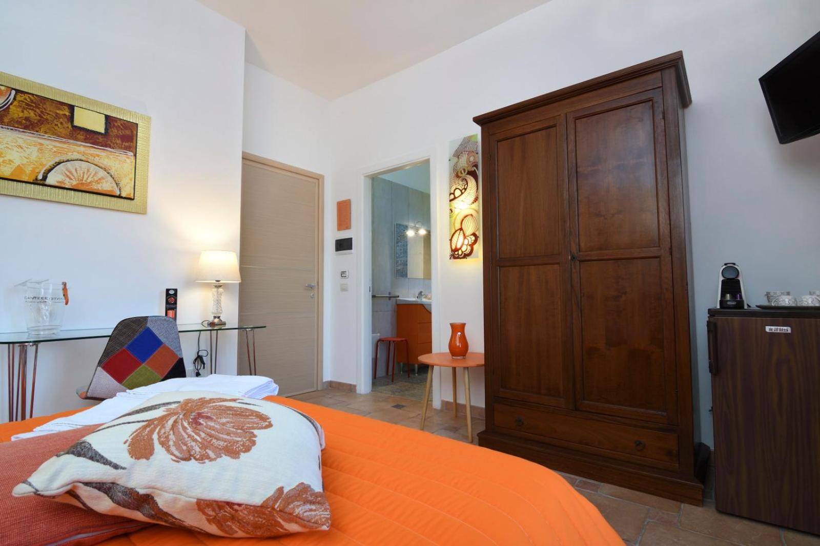Double Room with Private Terrace with Sea View photo 3