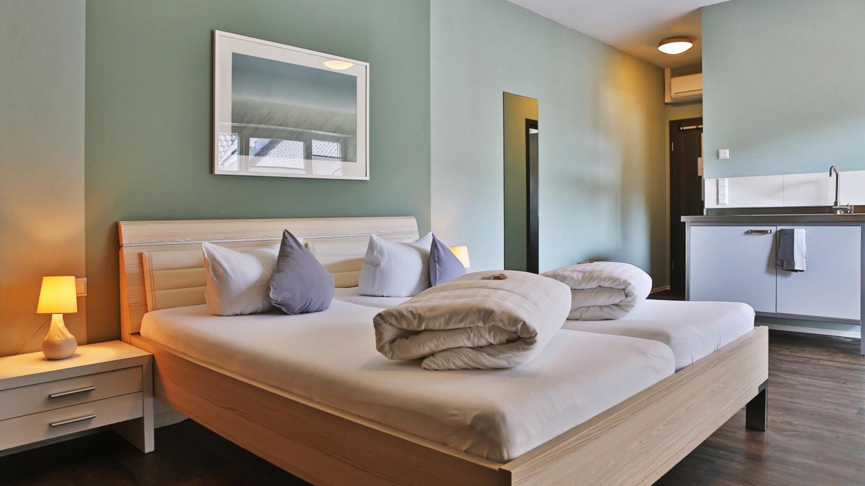 Deluxe Double Room - Photo 10