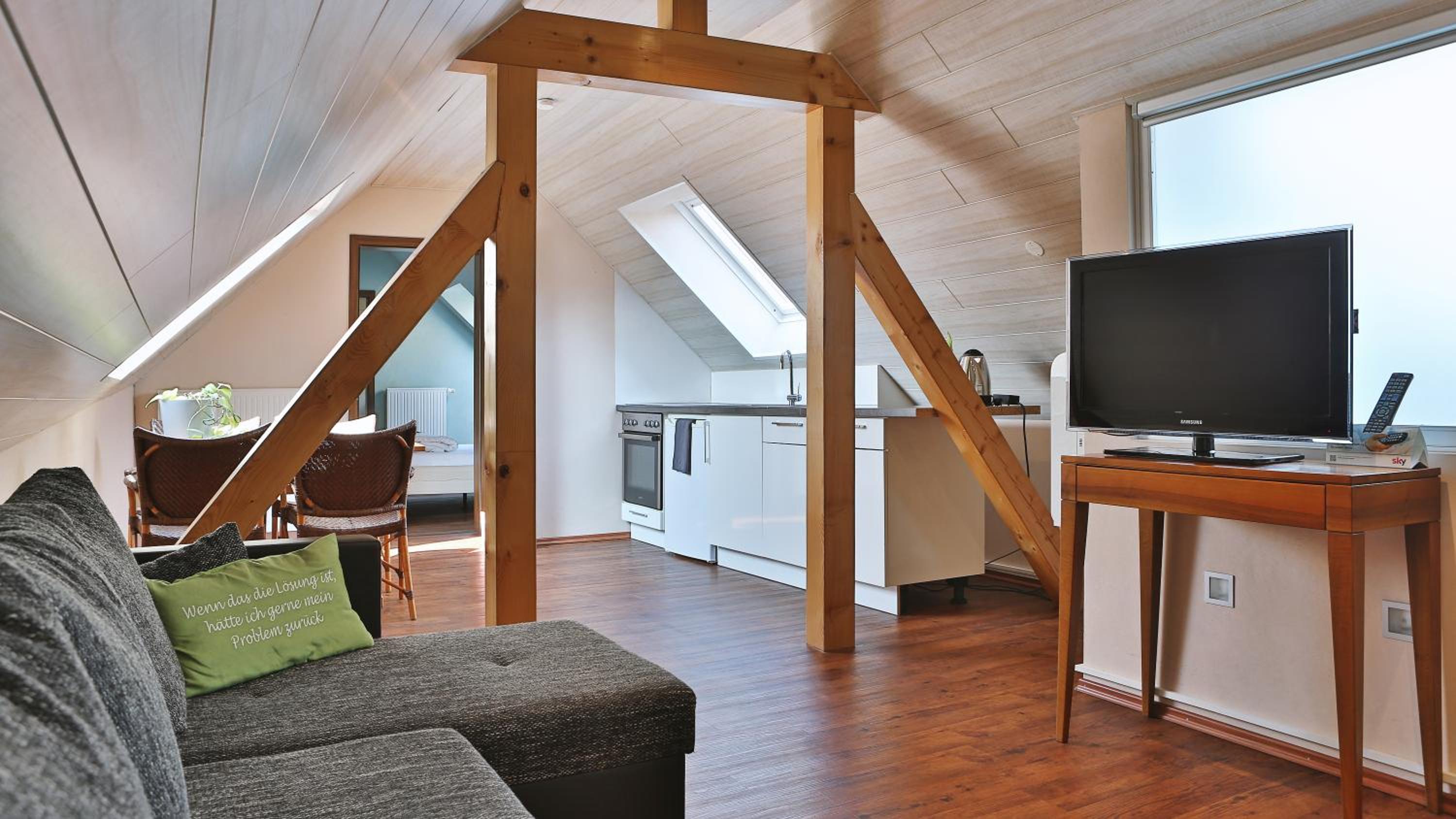 Apartment - Photo 3
