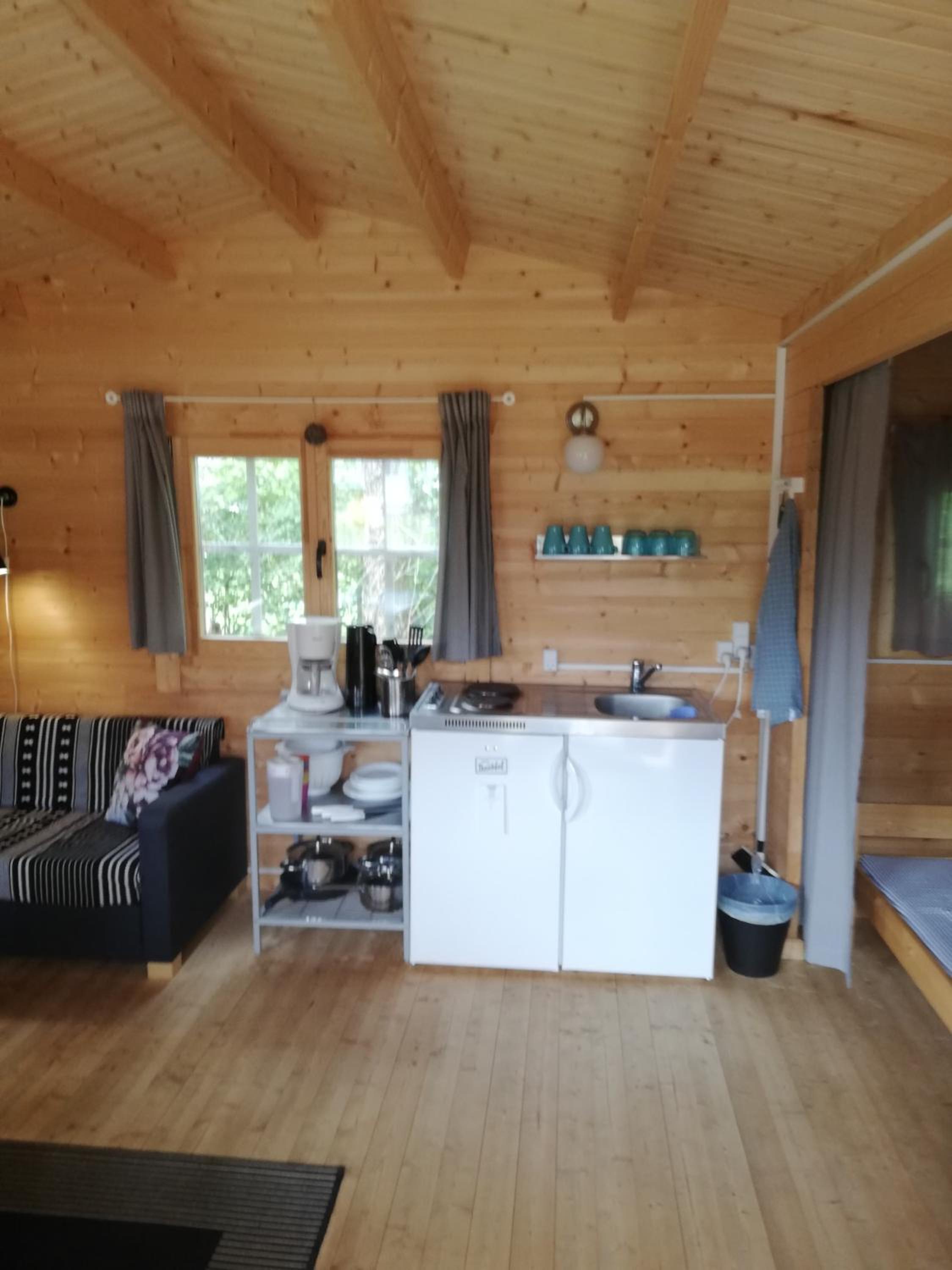 Cottage with Private Toilet (No shower) - Photo 6