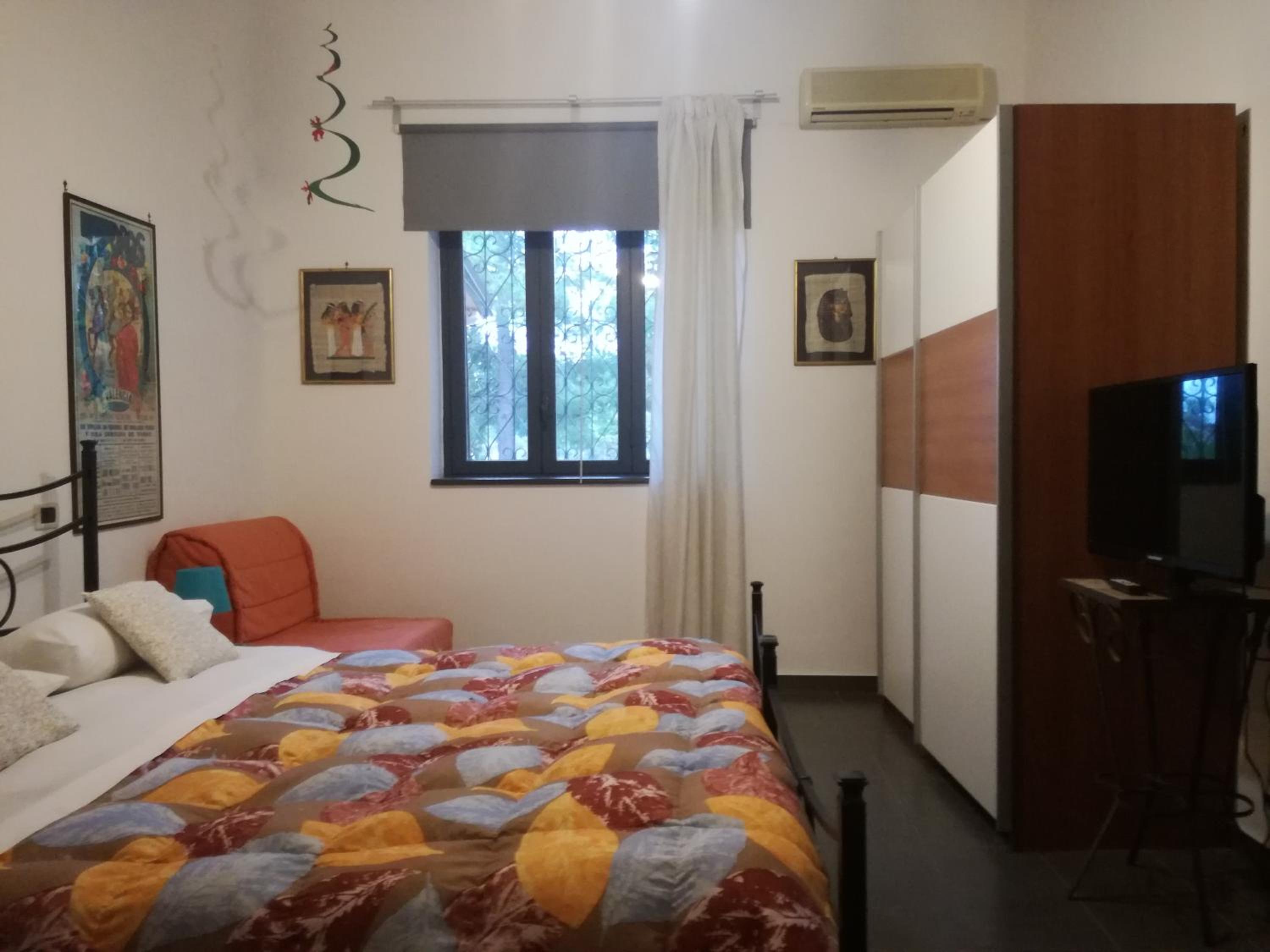 Deluxe Double Room with Extra Bed photo 1