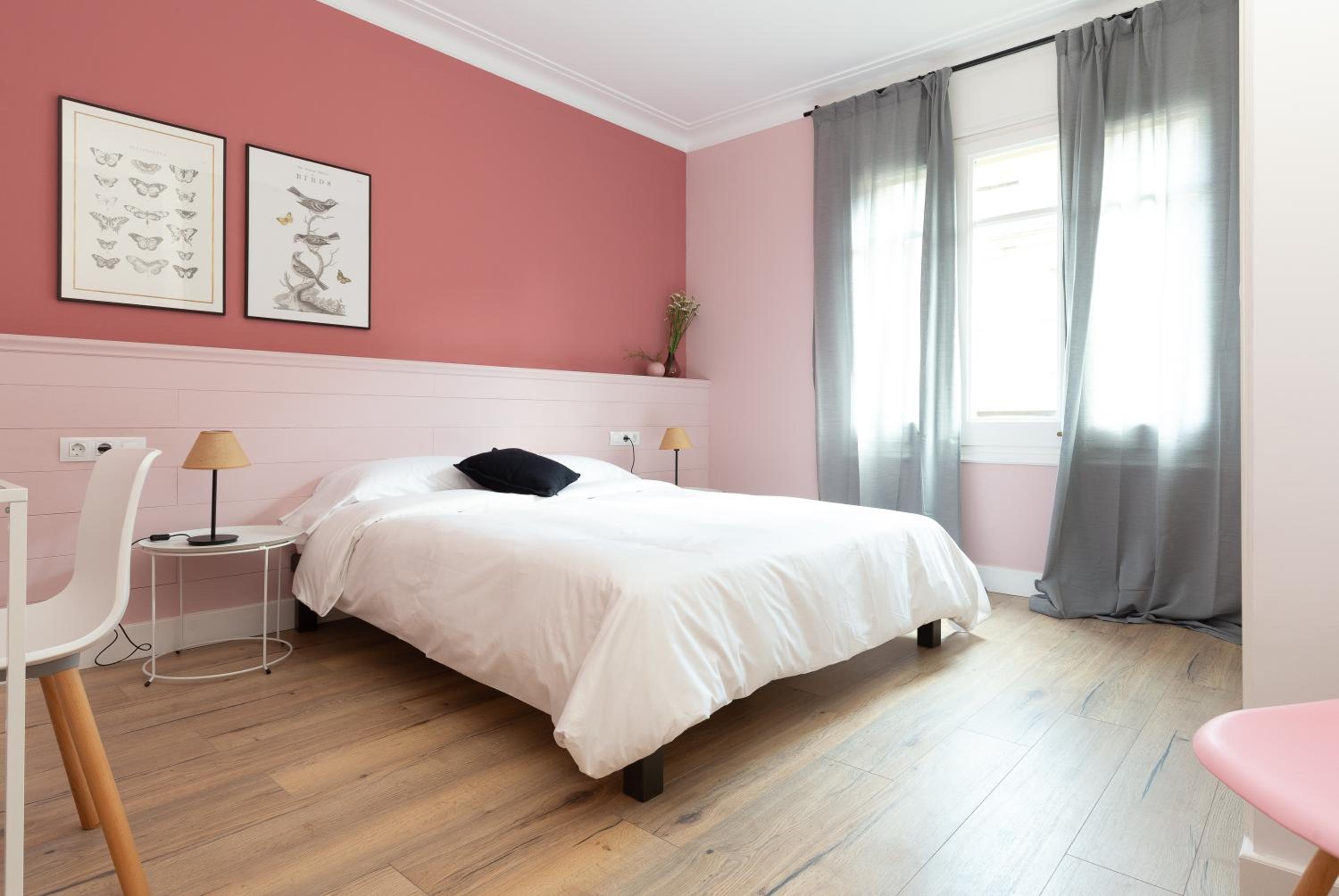 Apartment photo 2