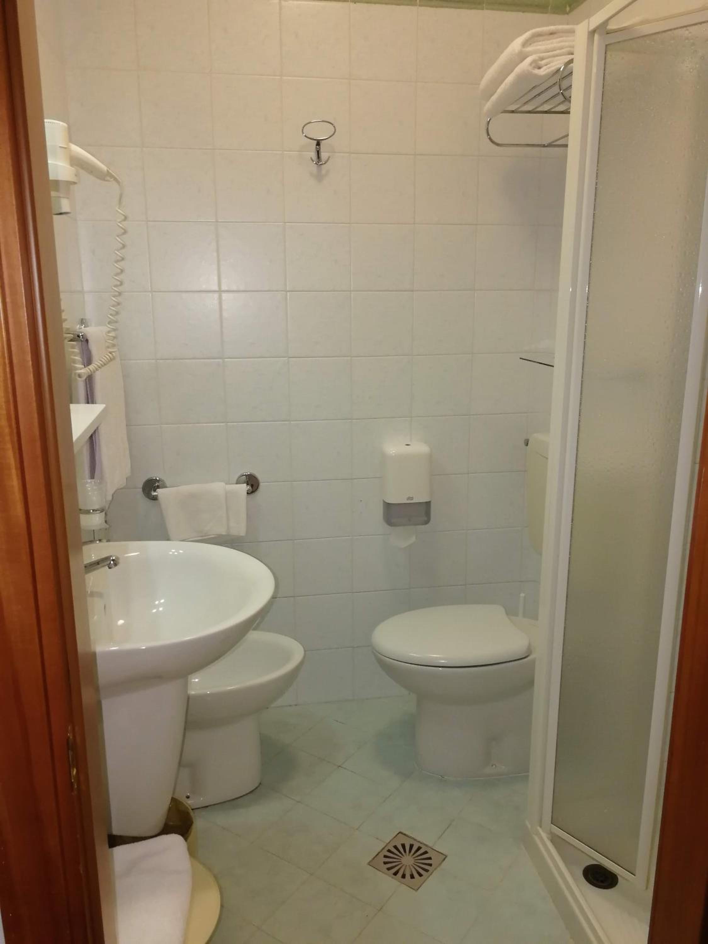 Budget Single Room photo 2