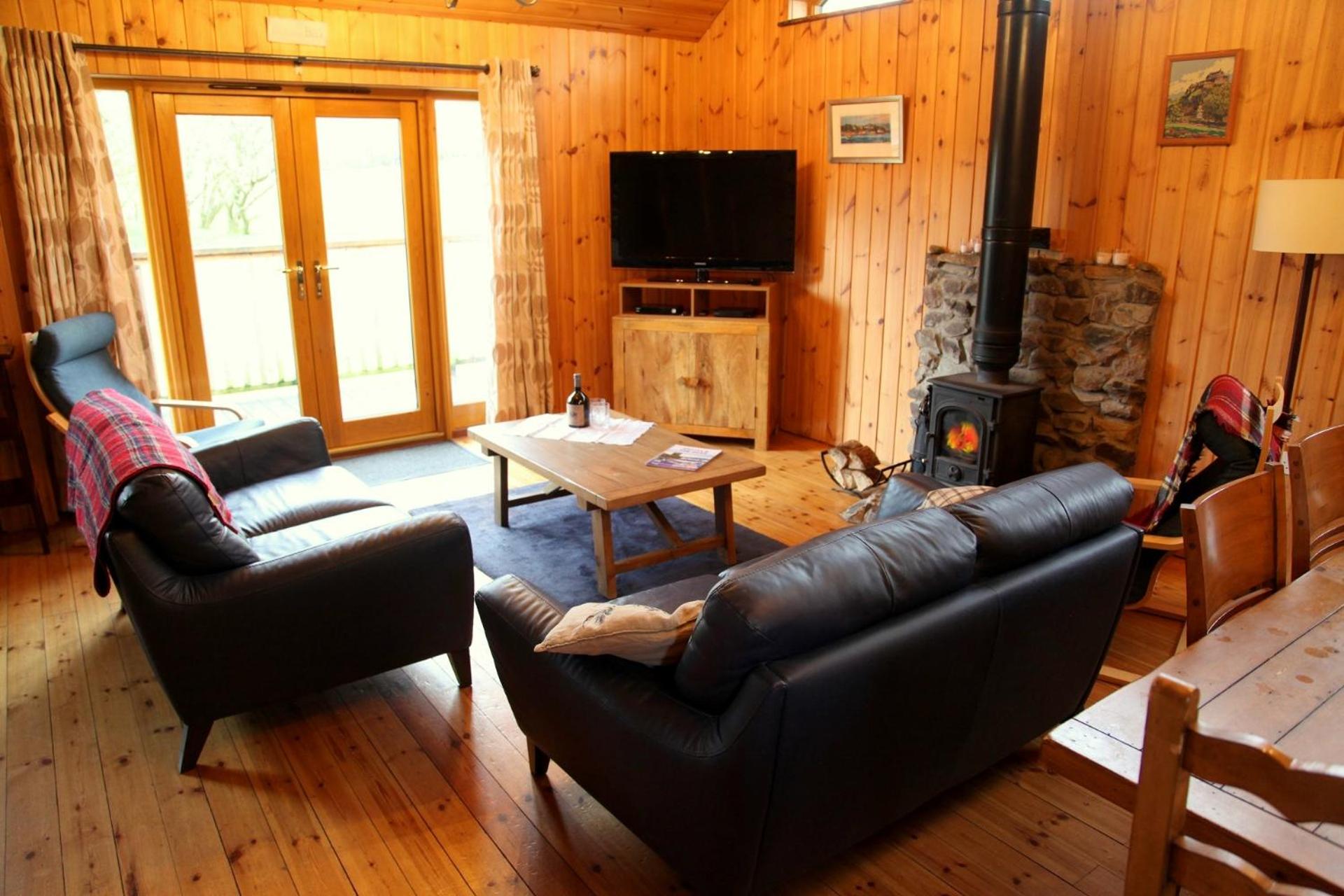 Onida Cabin (3 bedrooms) – FREE Wi-Fi, Electric hot tub (extra charge) photo 1