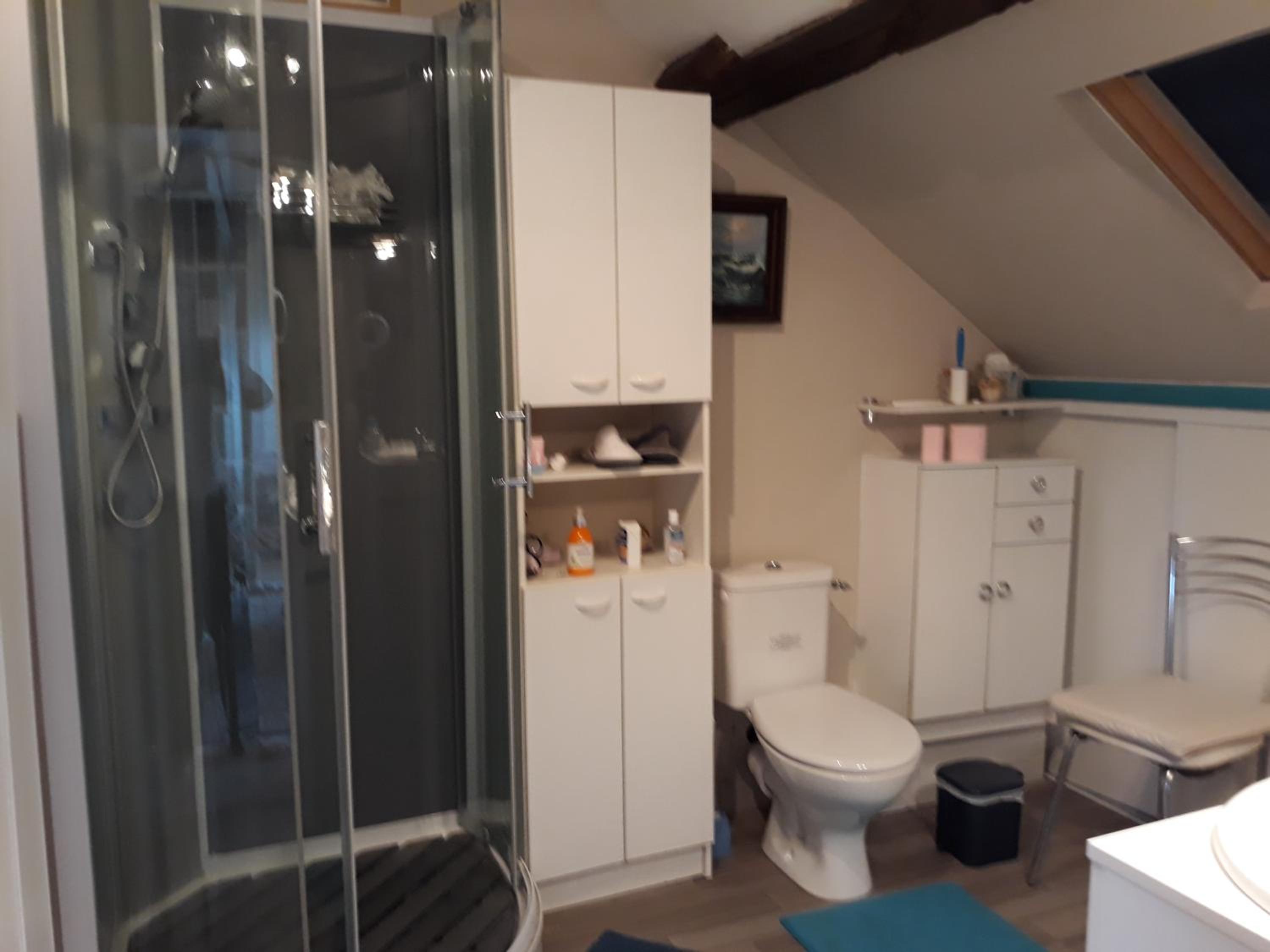 Double Room with Private External Bathroom - Photo 3