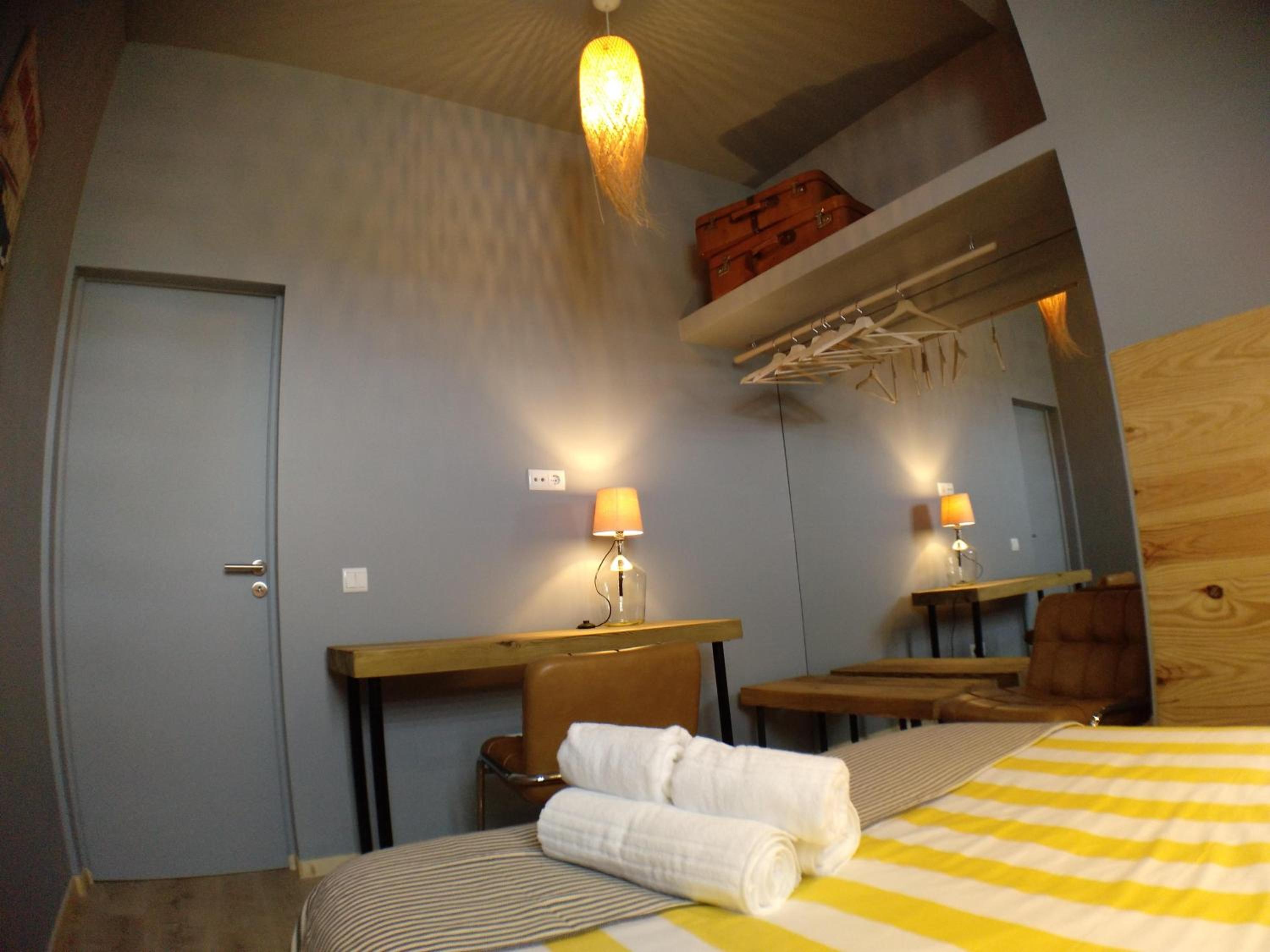 Two-Bedroom Apartment - Photo 18