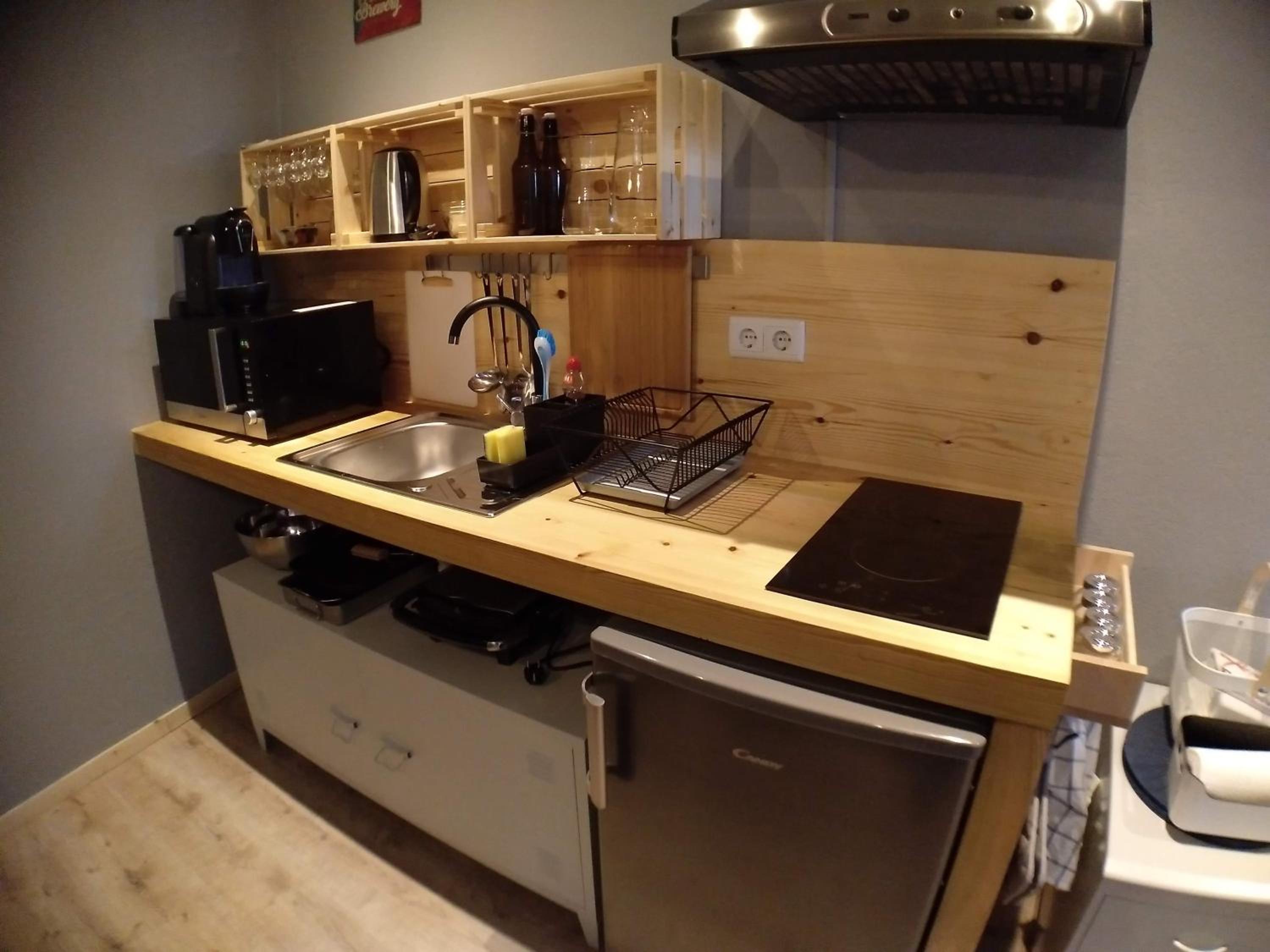 Two-Bedroom Apartment - Photo 25