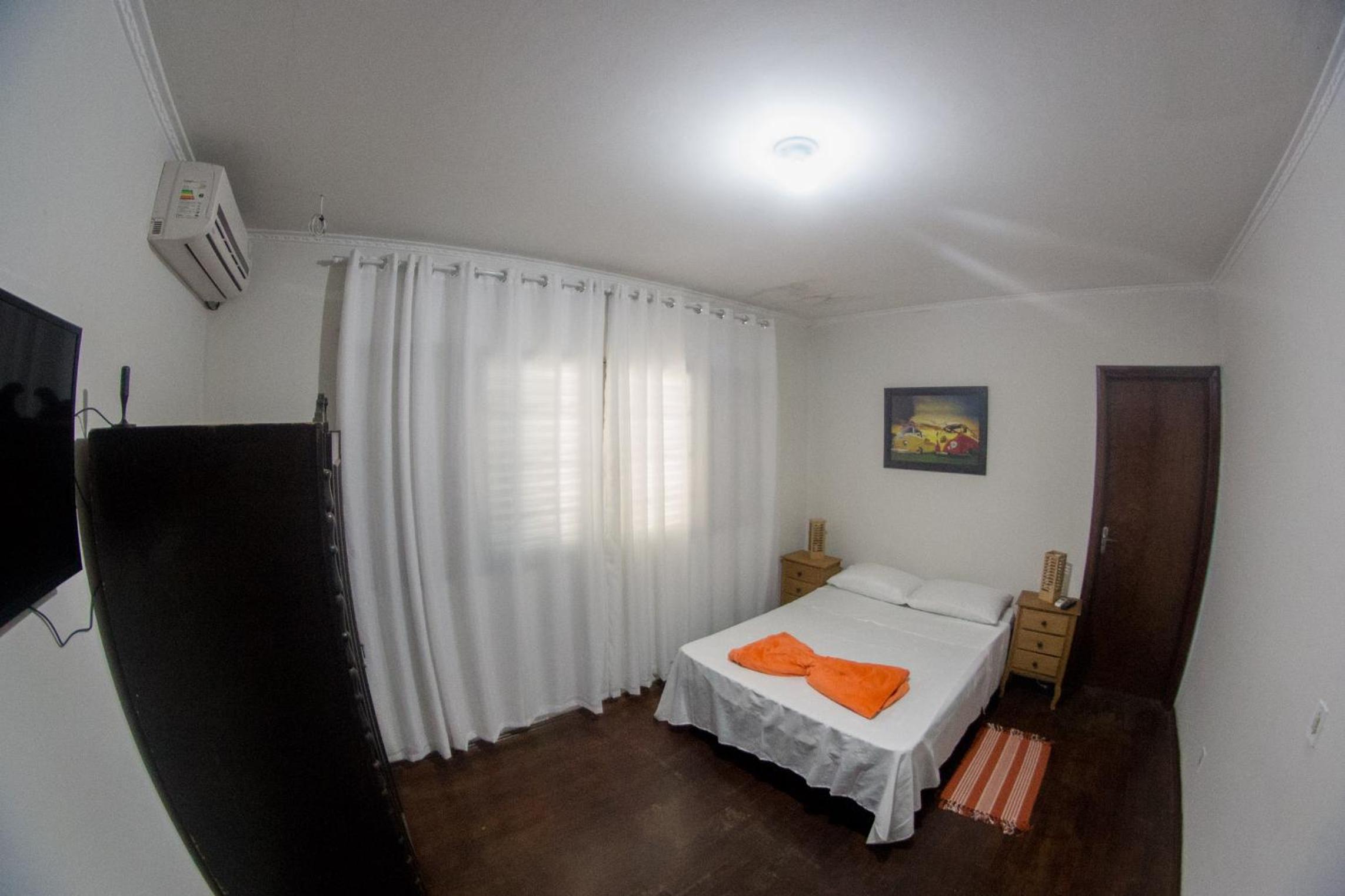 Double Room with Private Bathroom - Photo 7