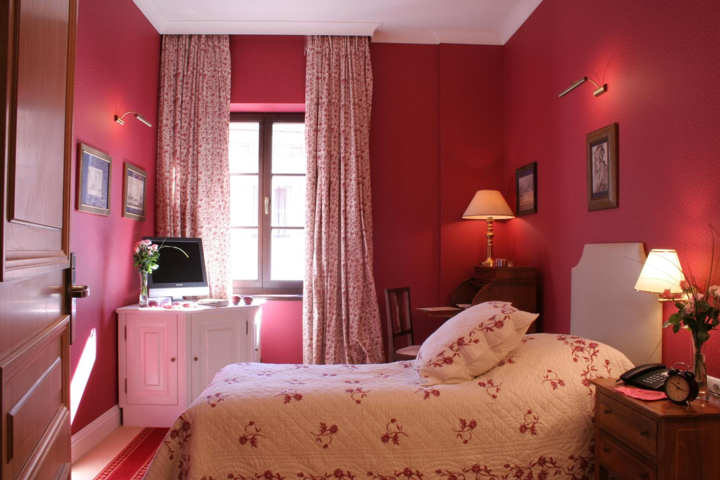 Standard Single Room photo 2