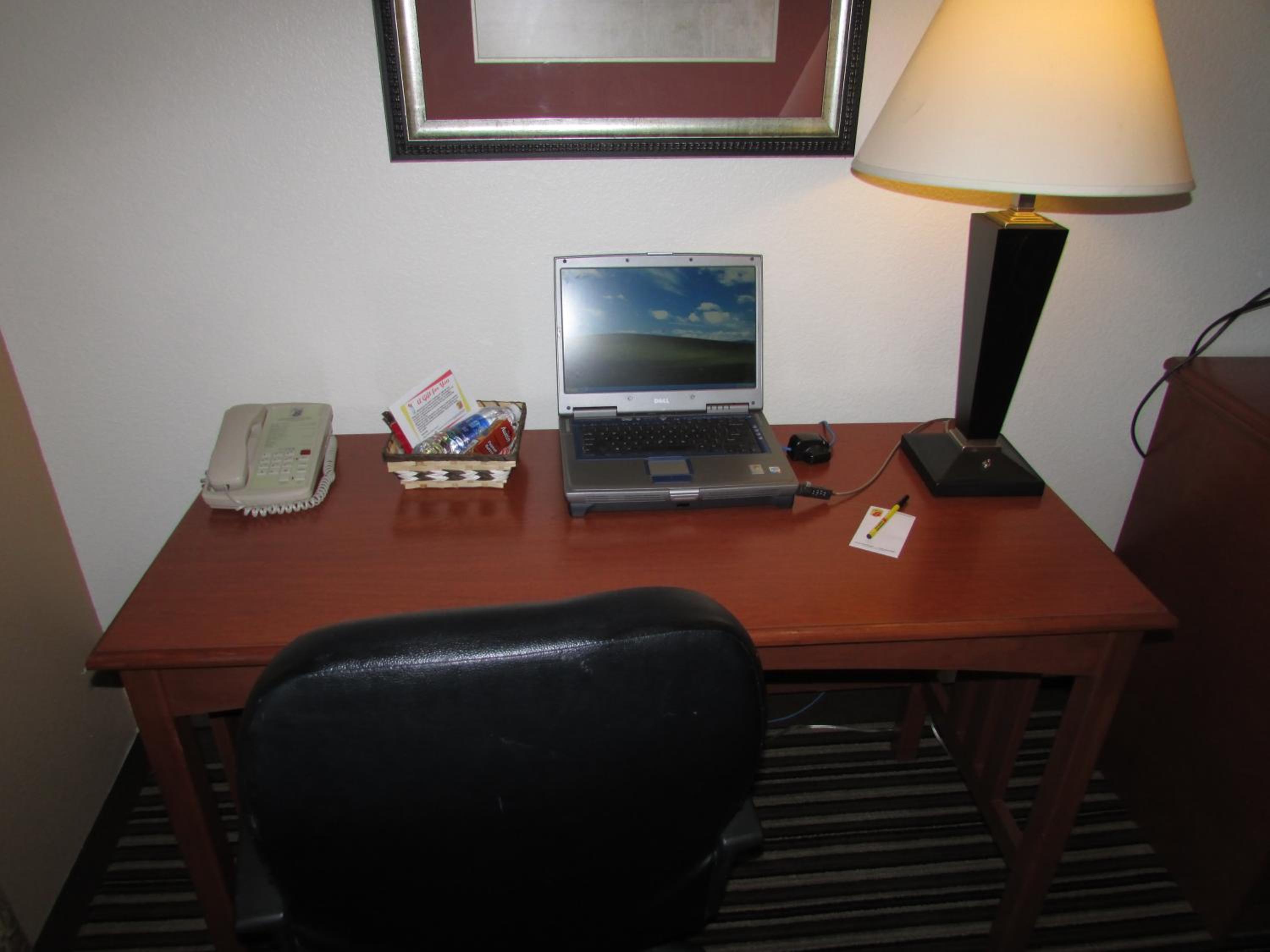 Business King Room - Non-Smoking - Photo 6