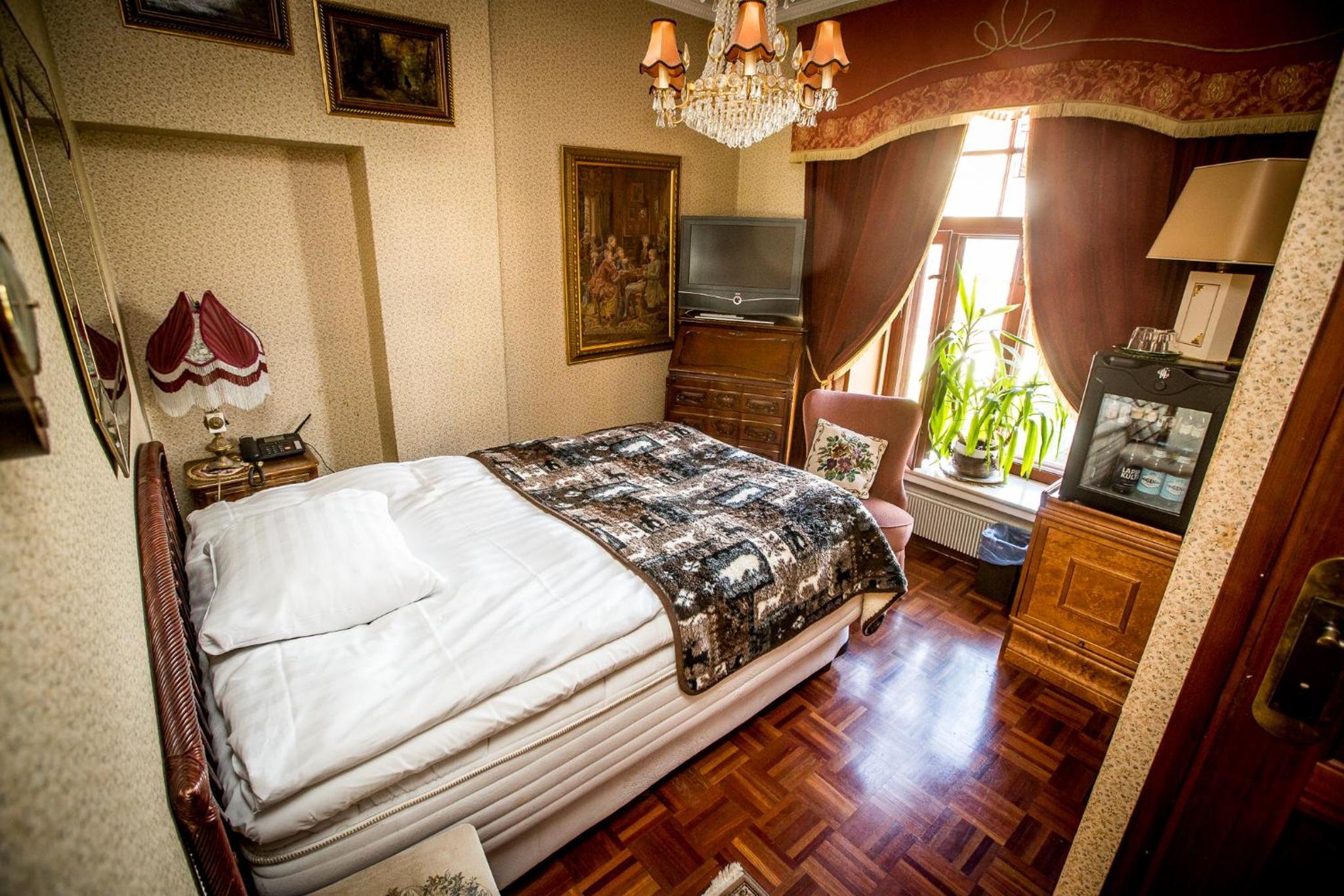 Single Room photo 2