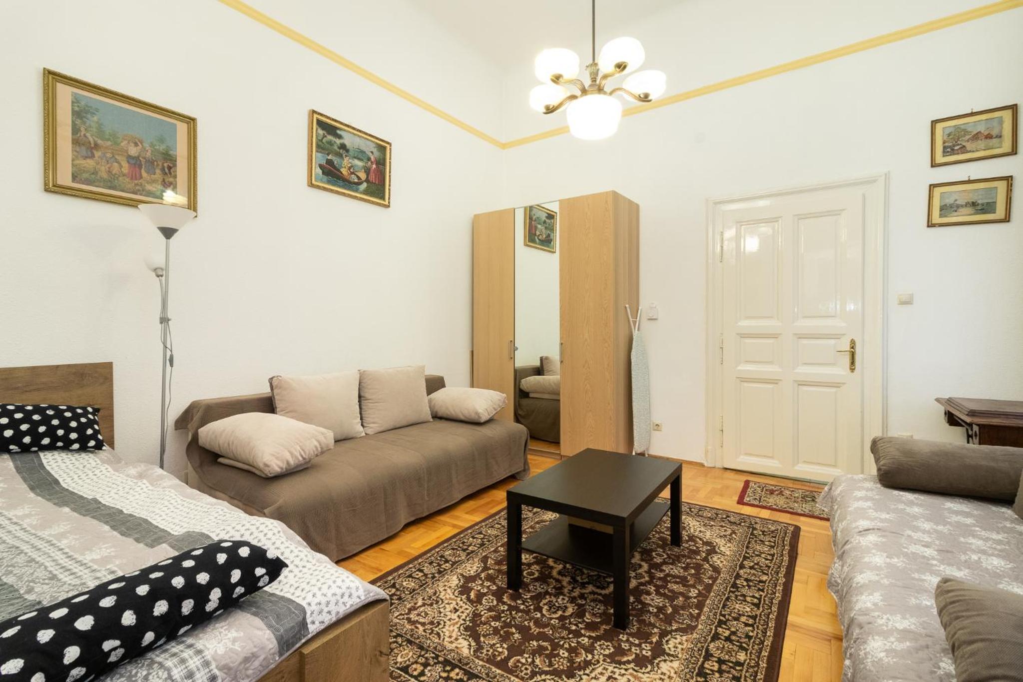 Apartment - Photo 14
