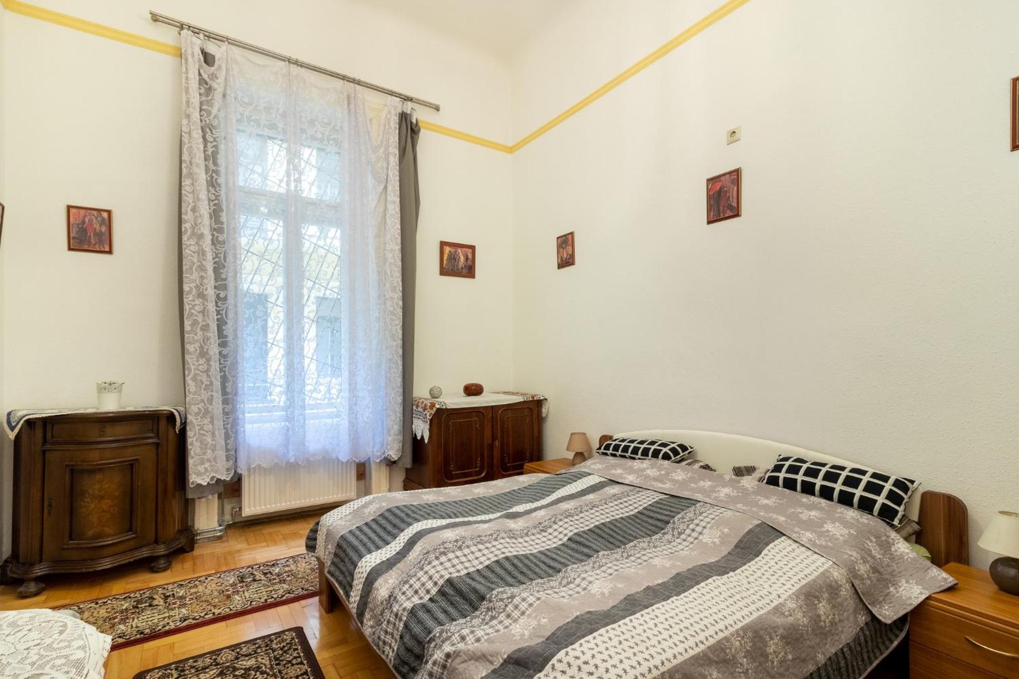 Apartment - Photo 17