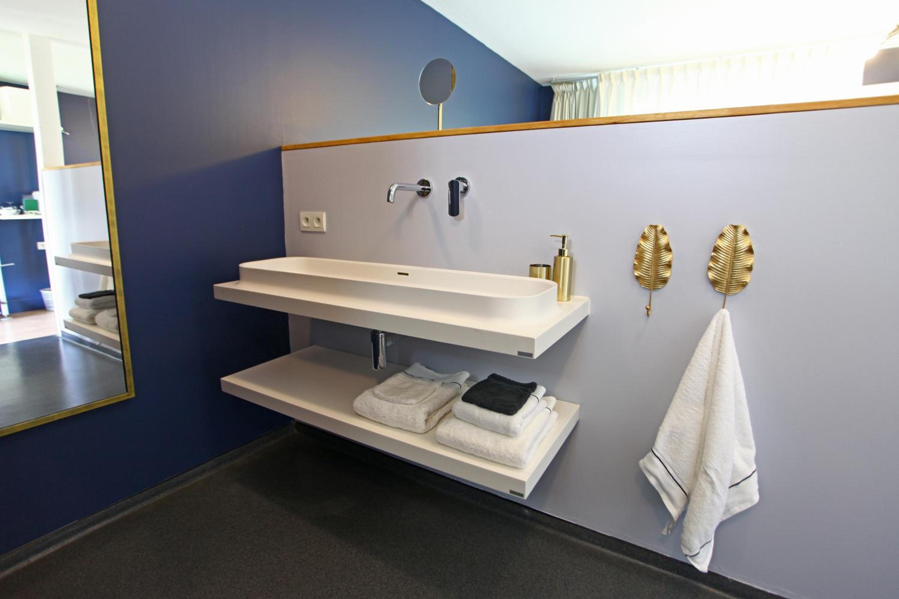 Double Room - Photo 8