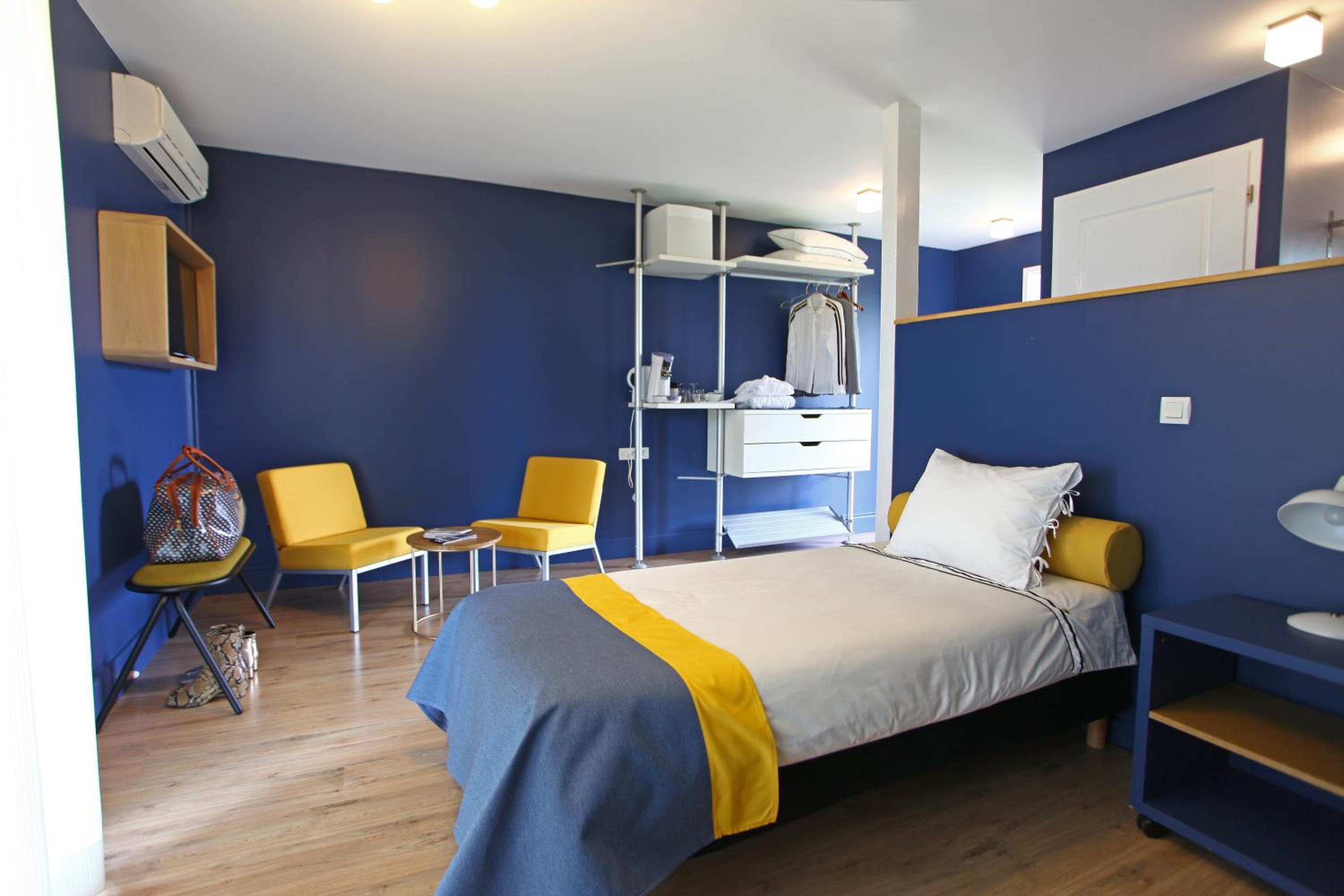 Single Room photo 1