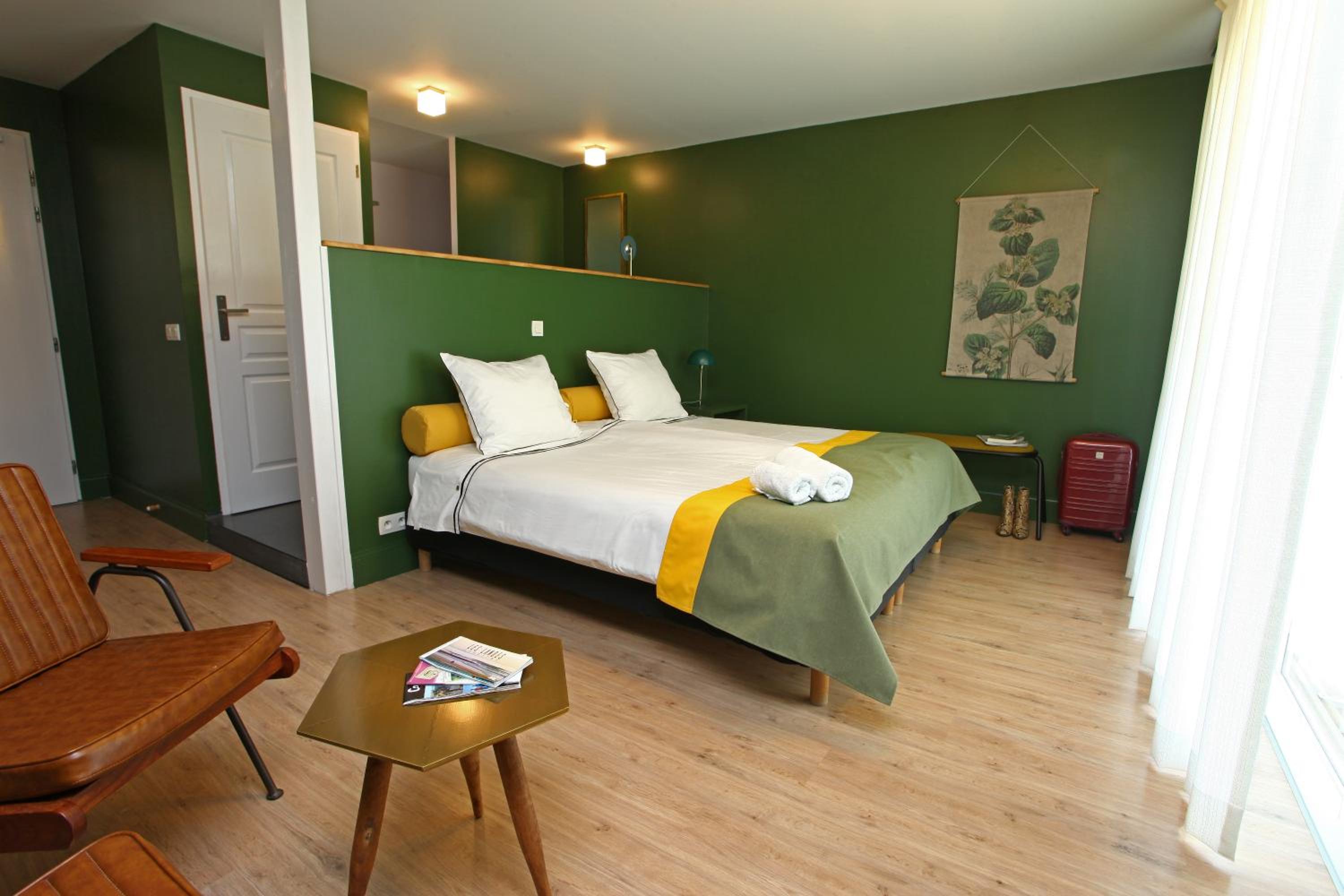 Double Room - Photo 6