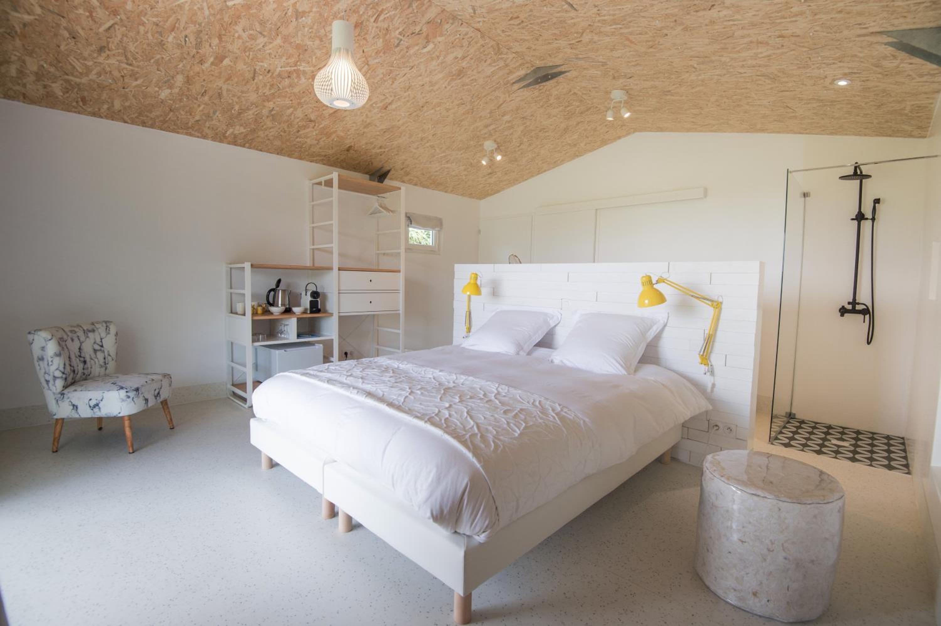 Double Room - Photo 2