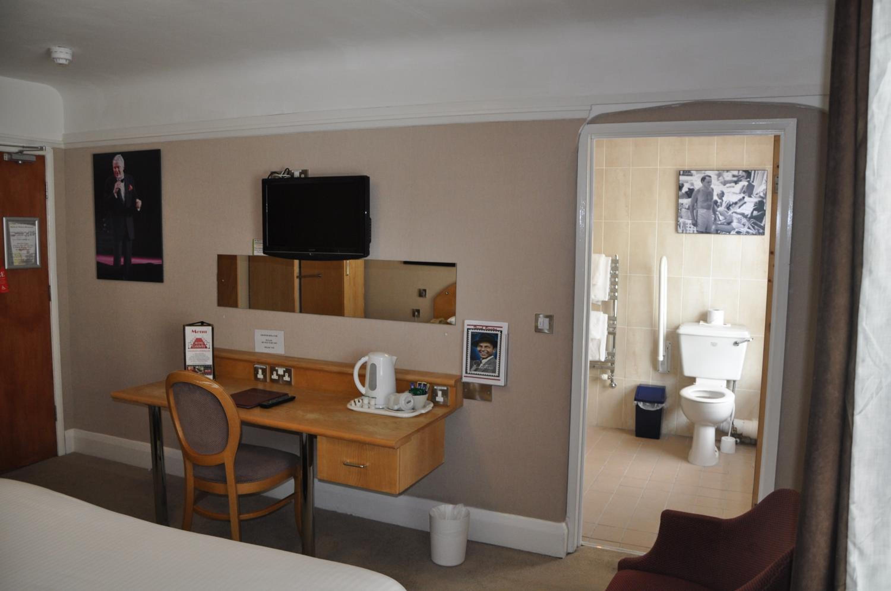Superior Twin Room - Photo 5