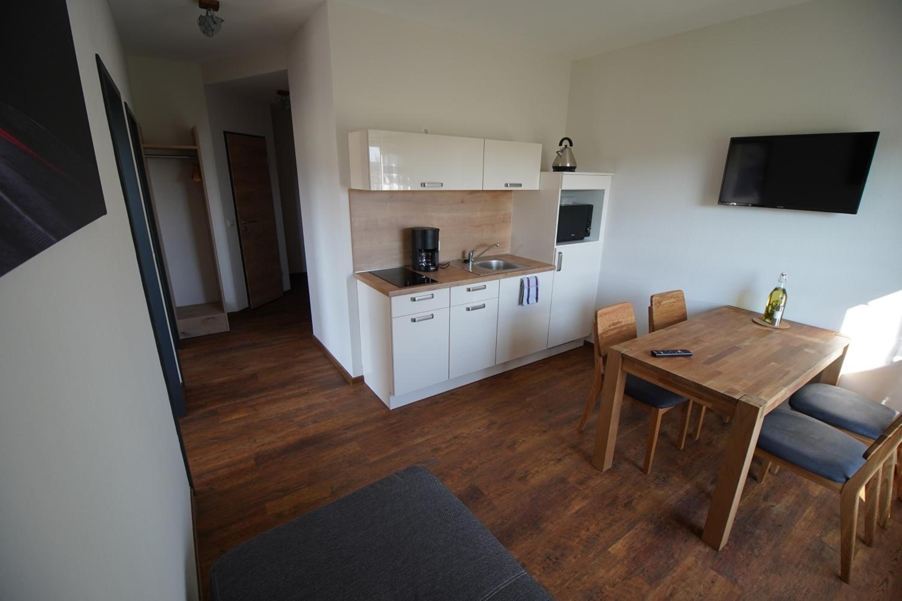 Apartment photo 3