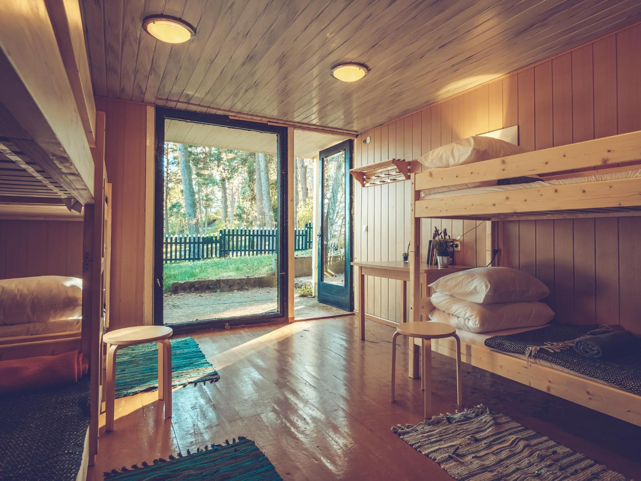 Bed in 6-Bed Mixed Dormitory Room photo 1