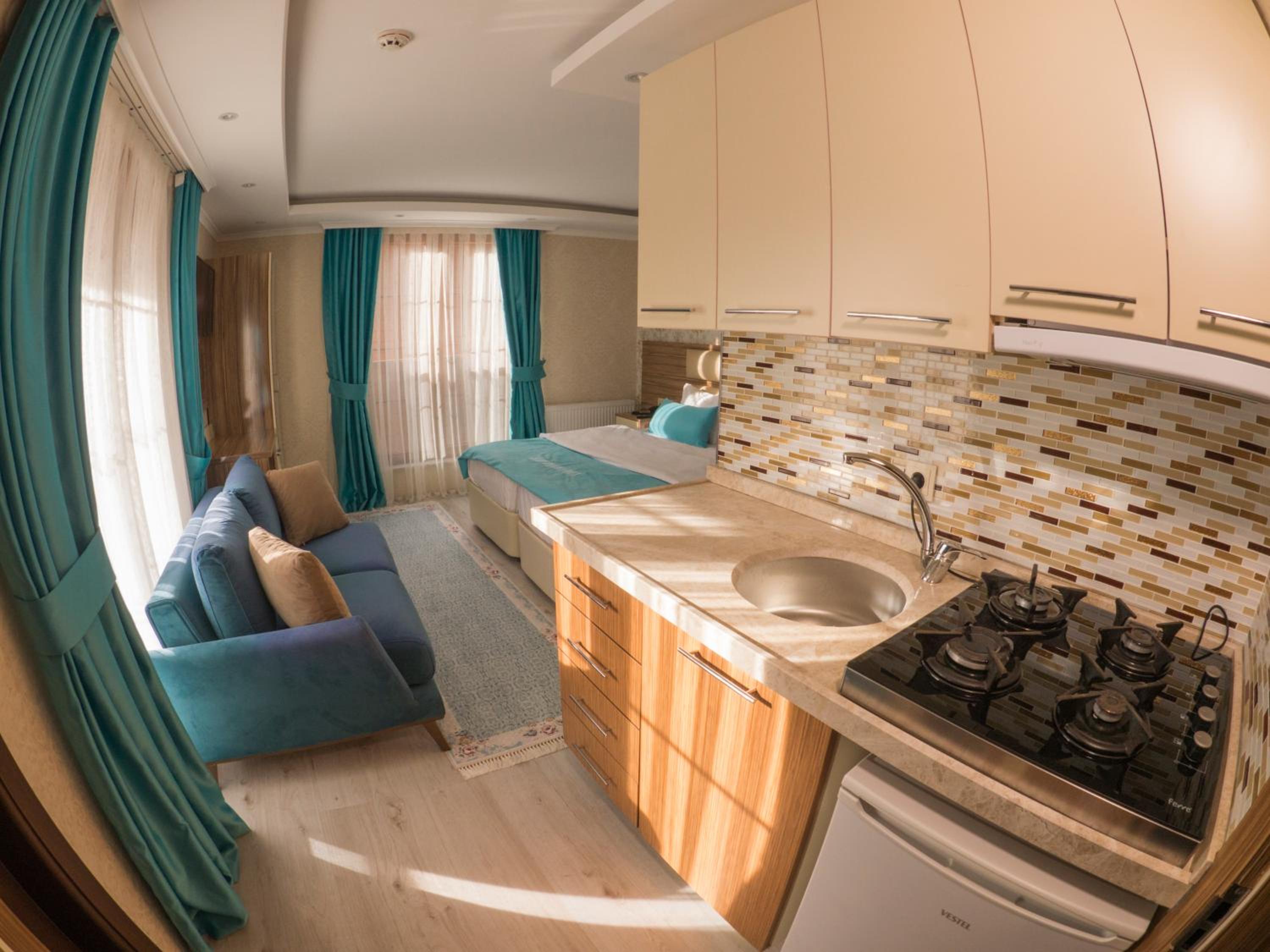 Standard Double Room with Kitchen and Balcony