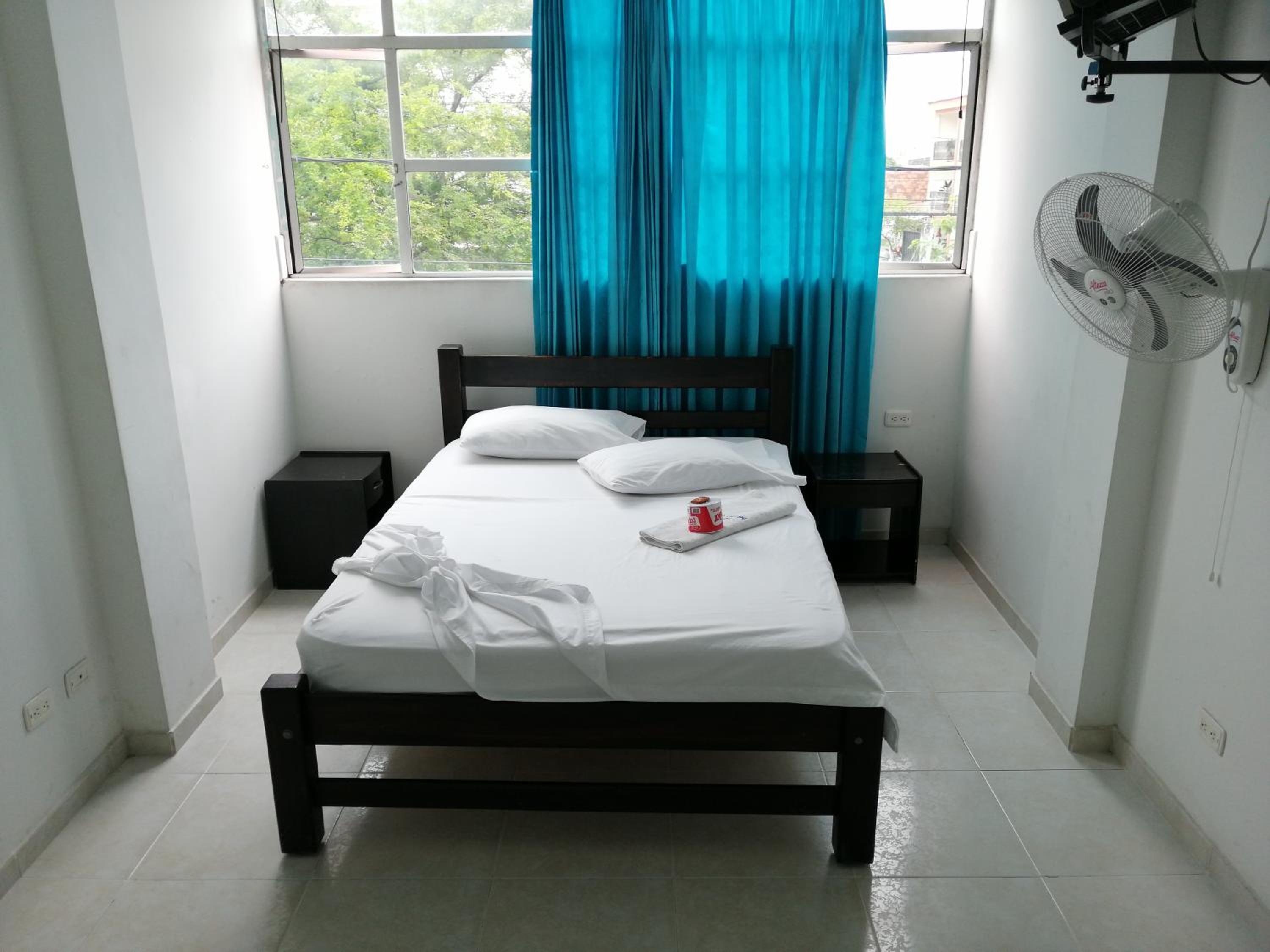 Economy Double Room photo 2