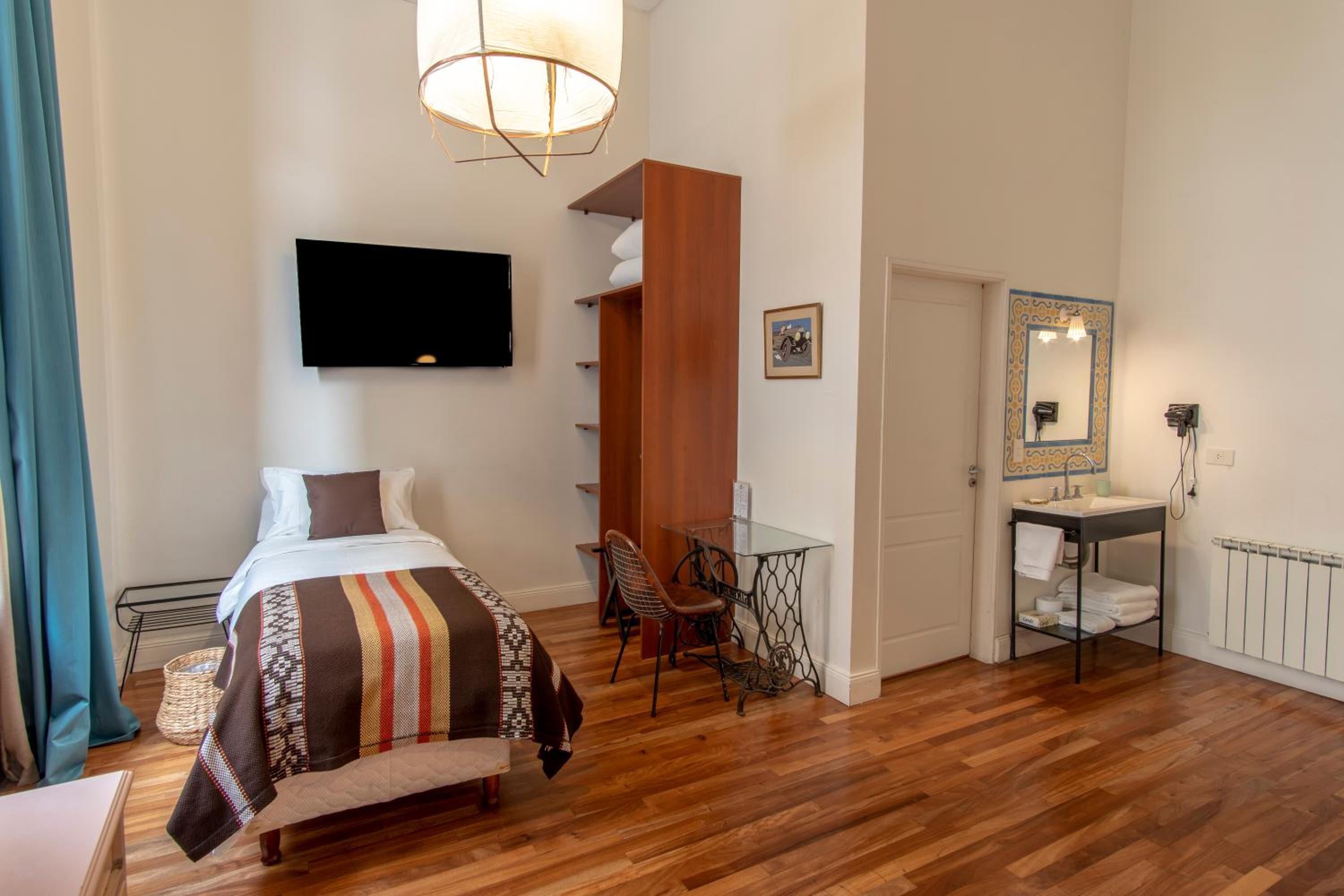 Superior Triple Room photo 2