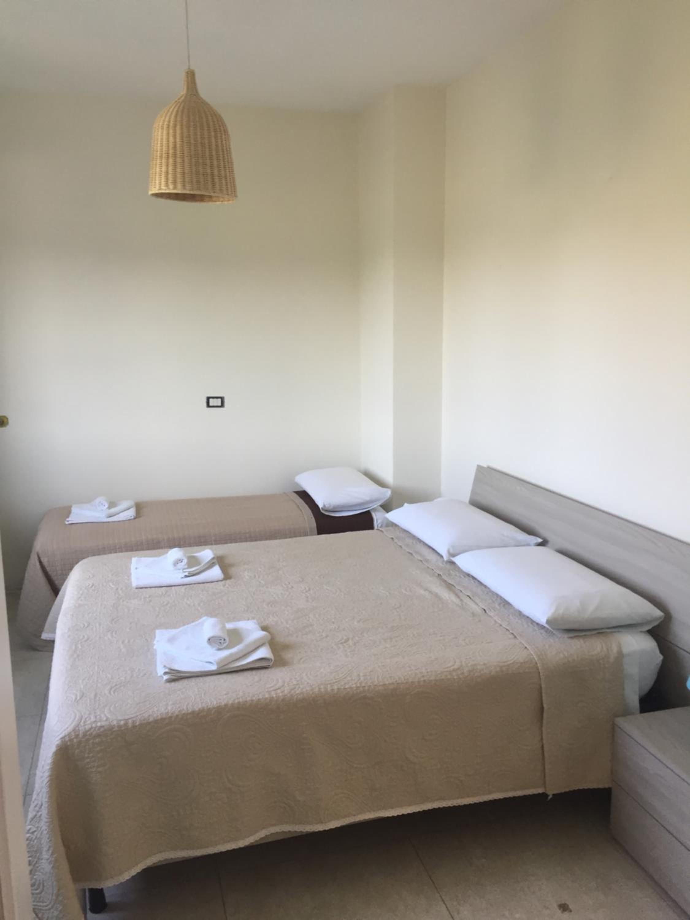 Triple Room with Private Bathroom photo 1