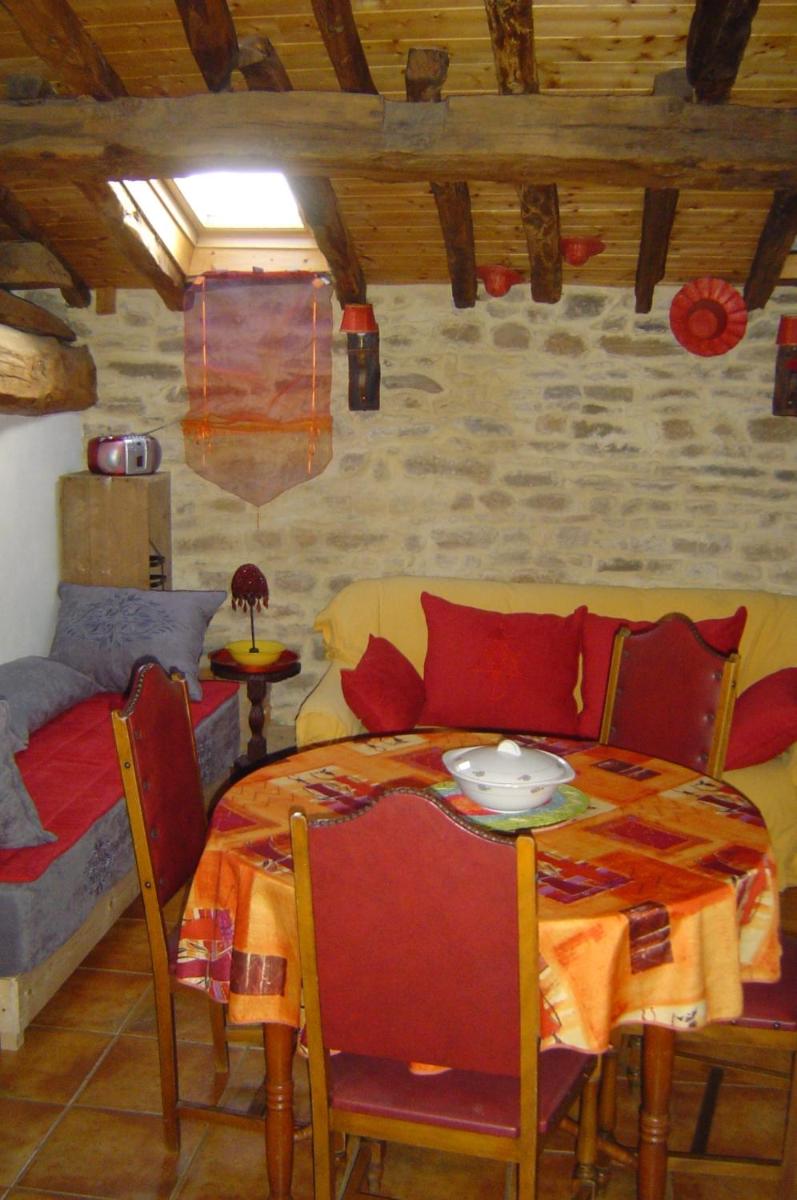 Two-Bedroom House photo 2
