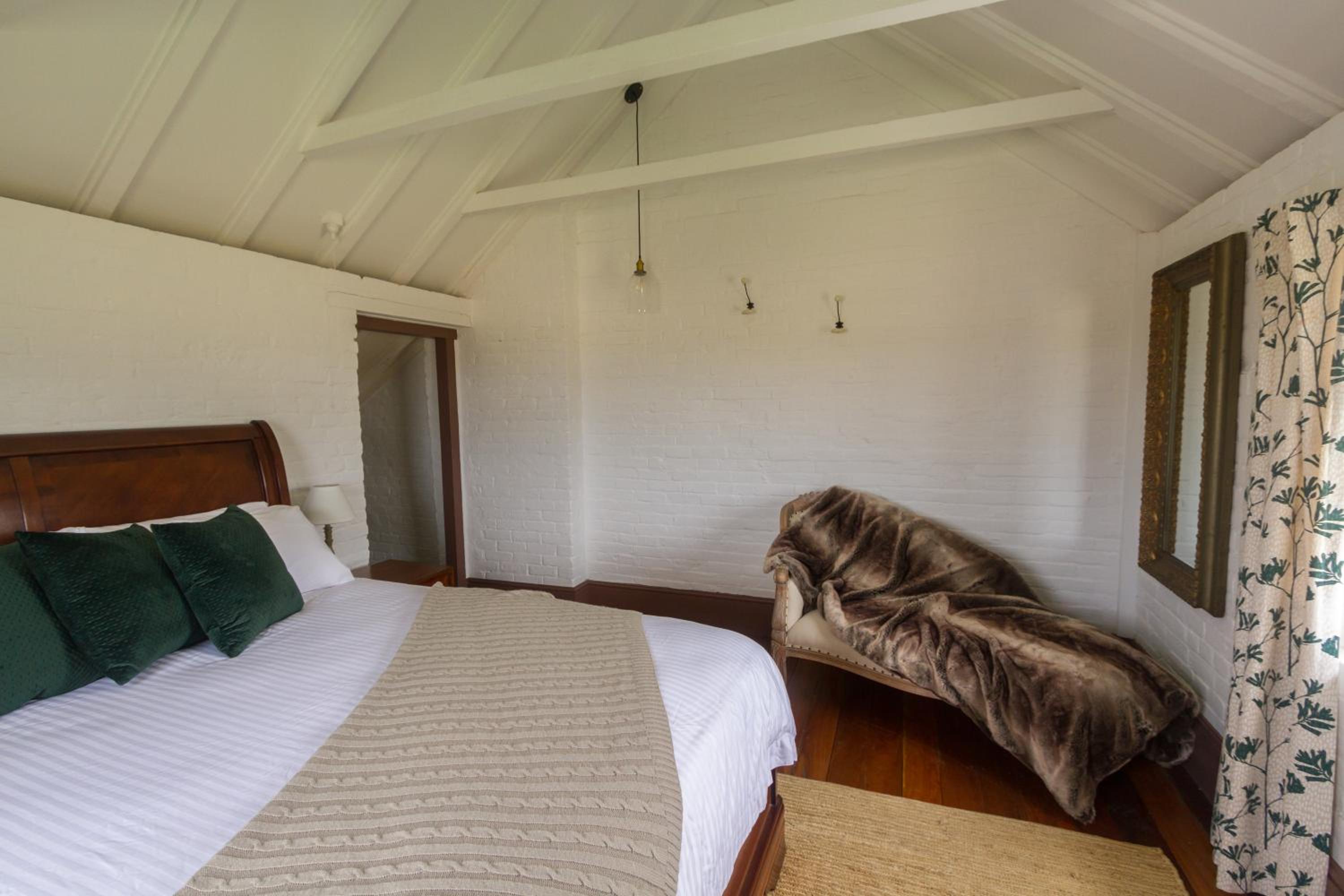 Deluxe Suite photo 2