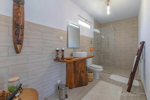 Suite with Pool View - Photo 2