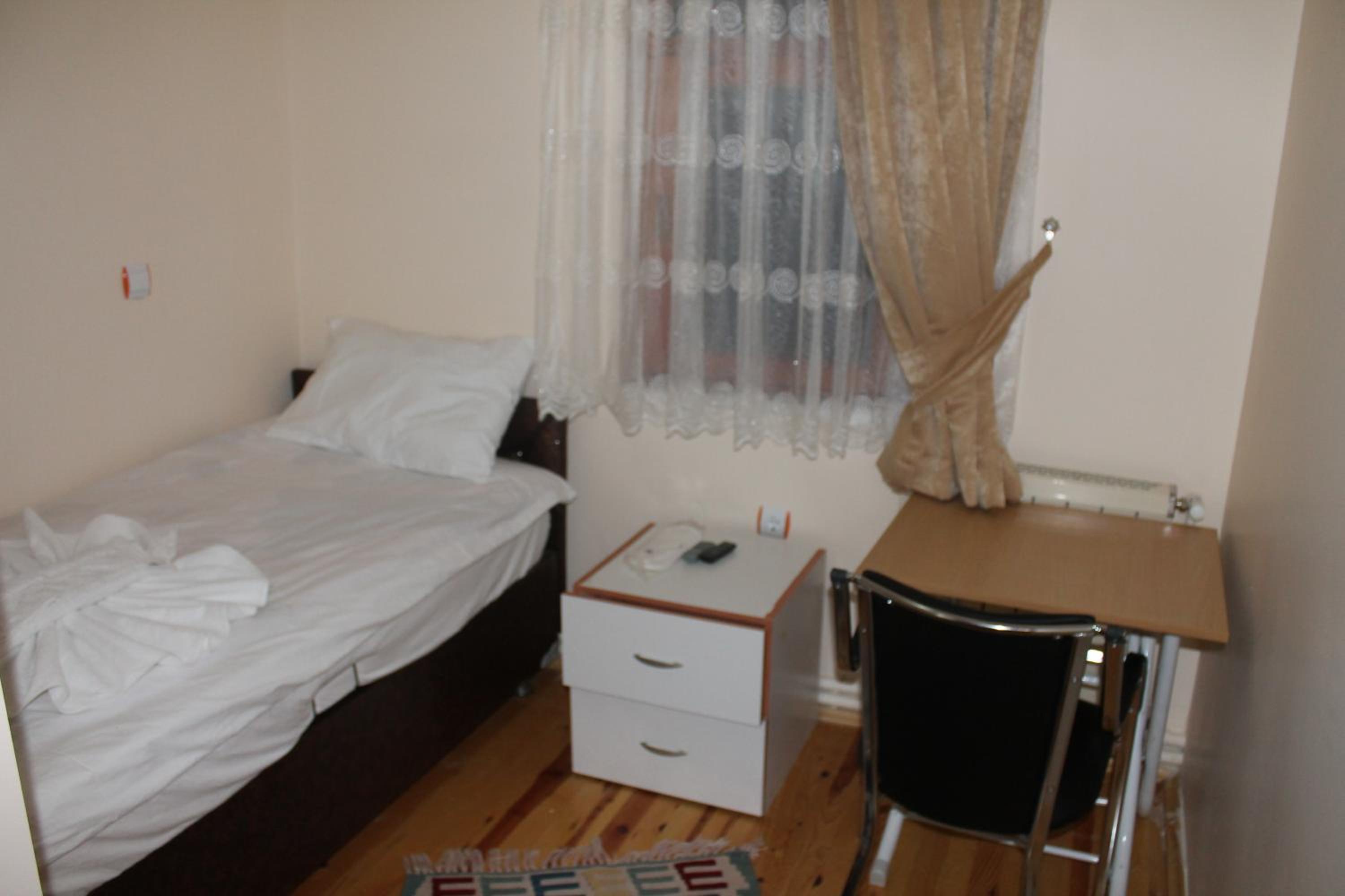 Double or Twin Room photo 1